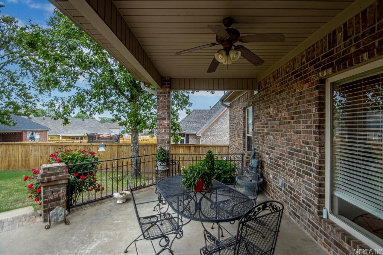 MILLERS CROSSING - Residential