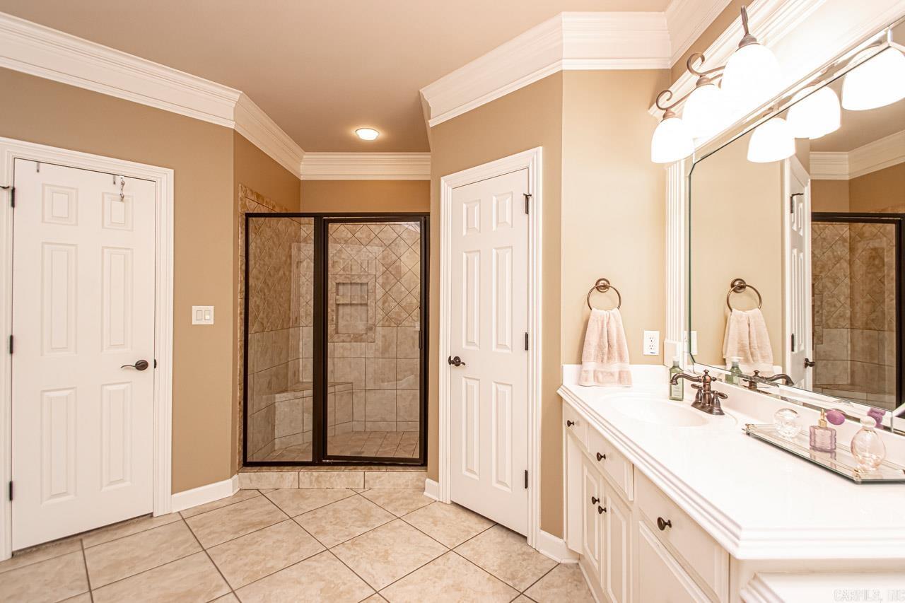 MILLERS CROSSING - Residential