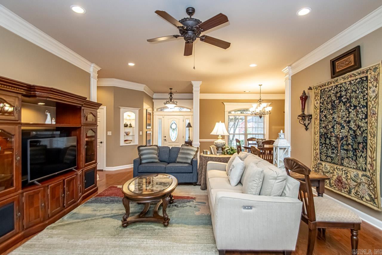 MILLERS CROSSING - Residential