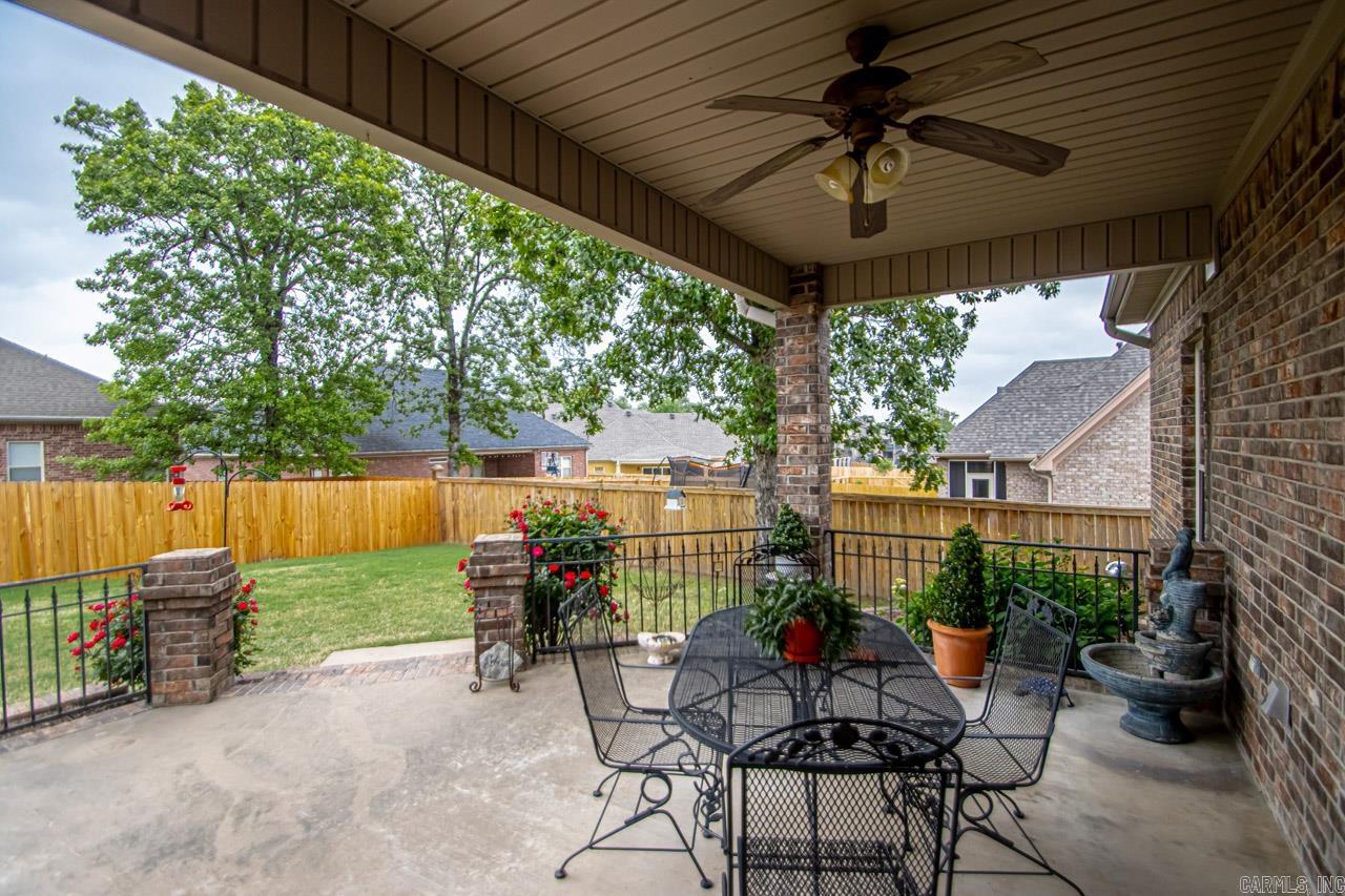 MILLERS CROSSING - Residential