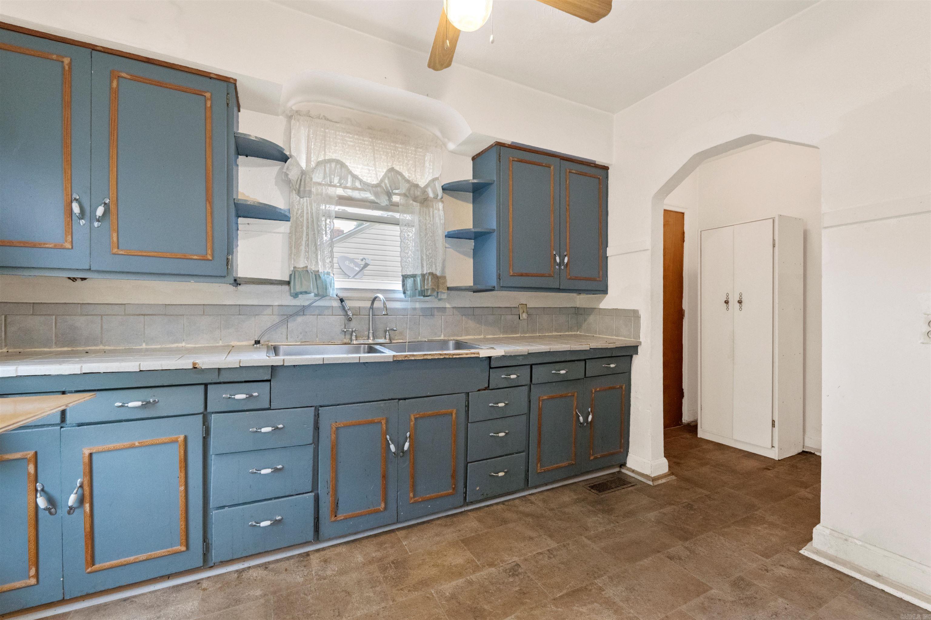 HUMPHREY & BALDWIN - Residential