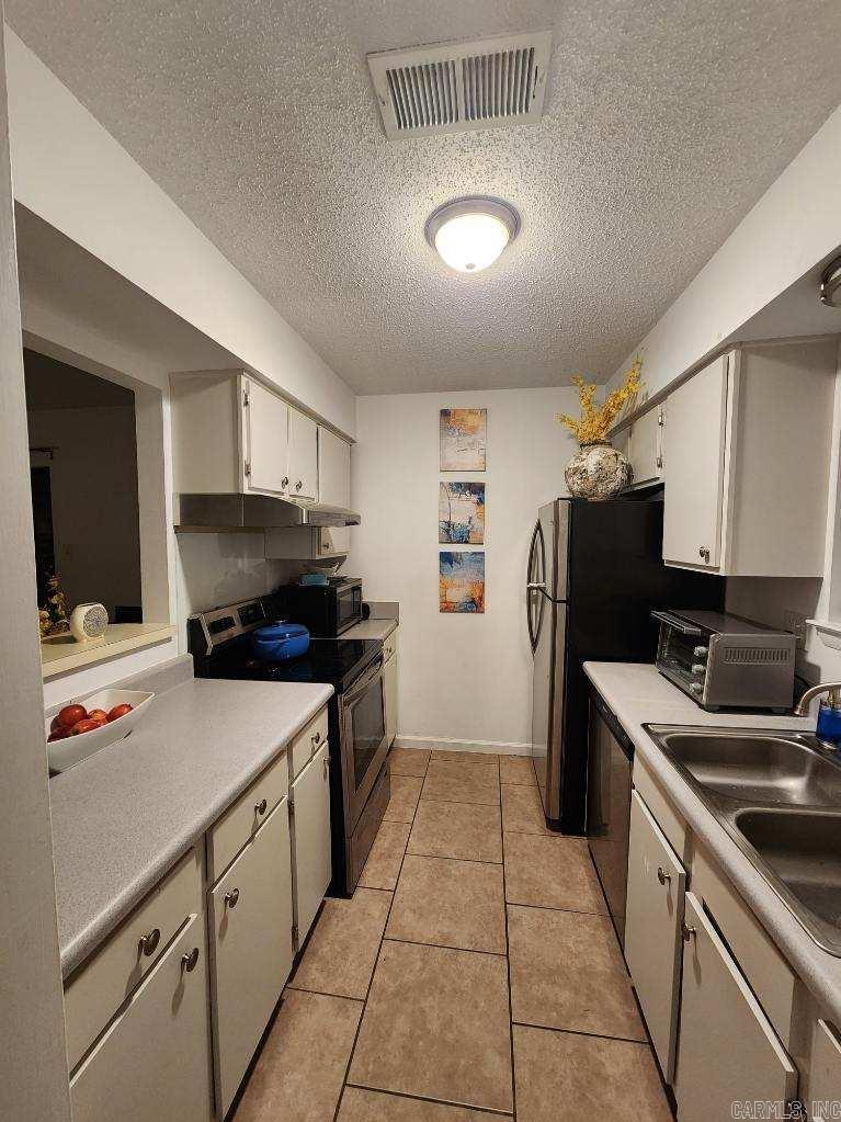 FOREST EDGE WEST CONDO HPR - Residential