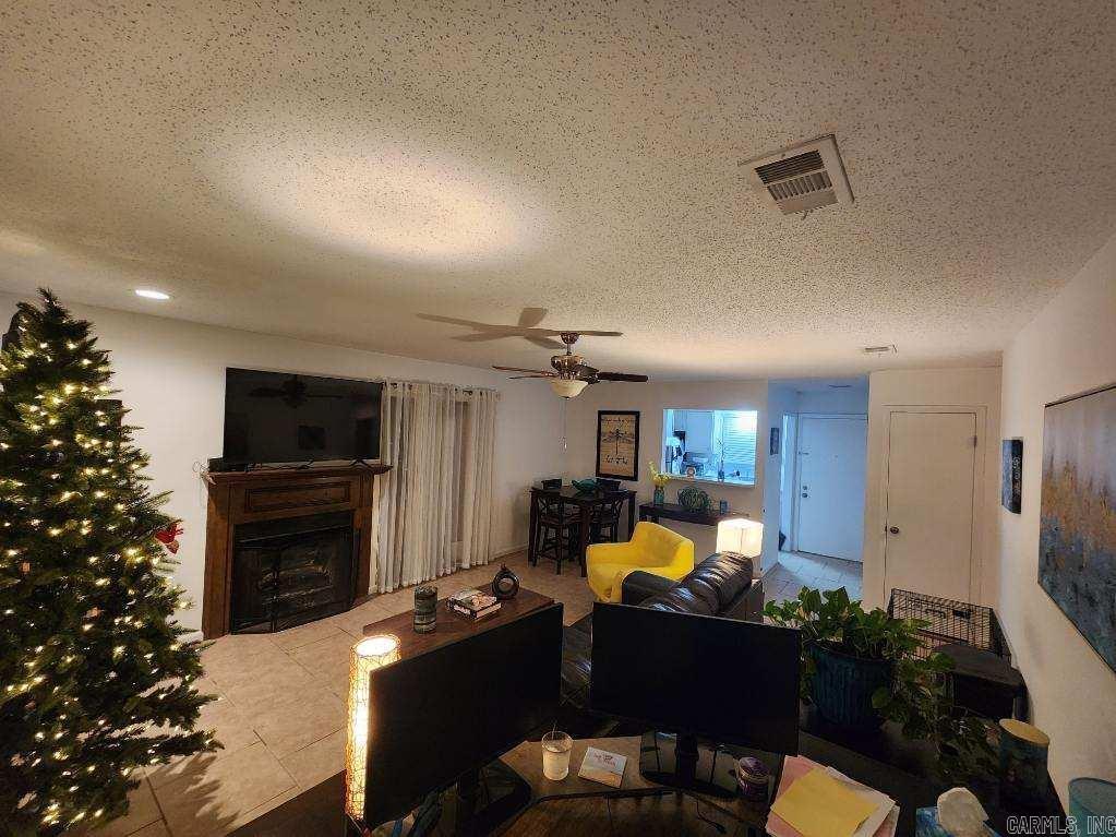 FOREST EDGE WEST CONDO HPR - Residential