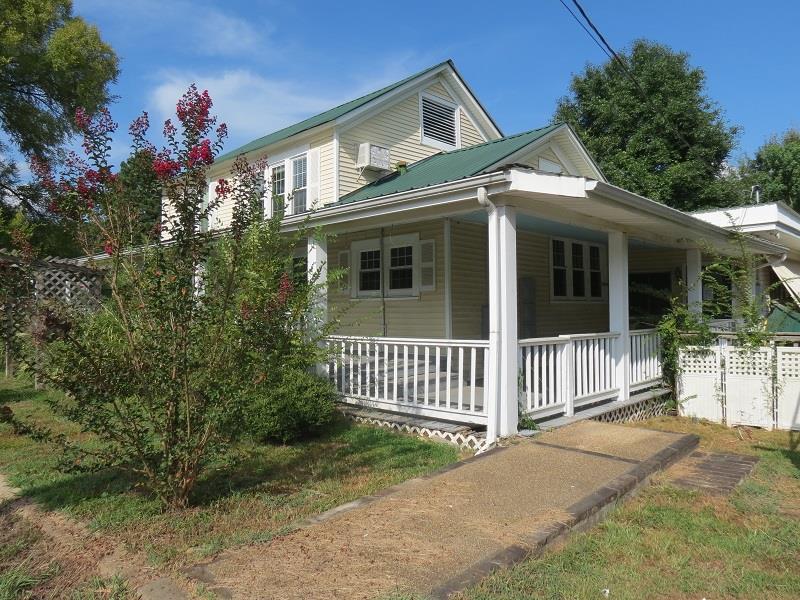 Russell - Residential