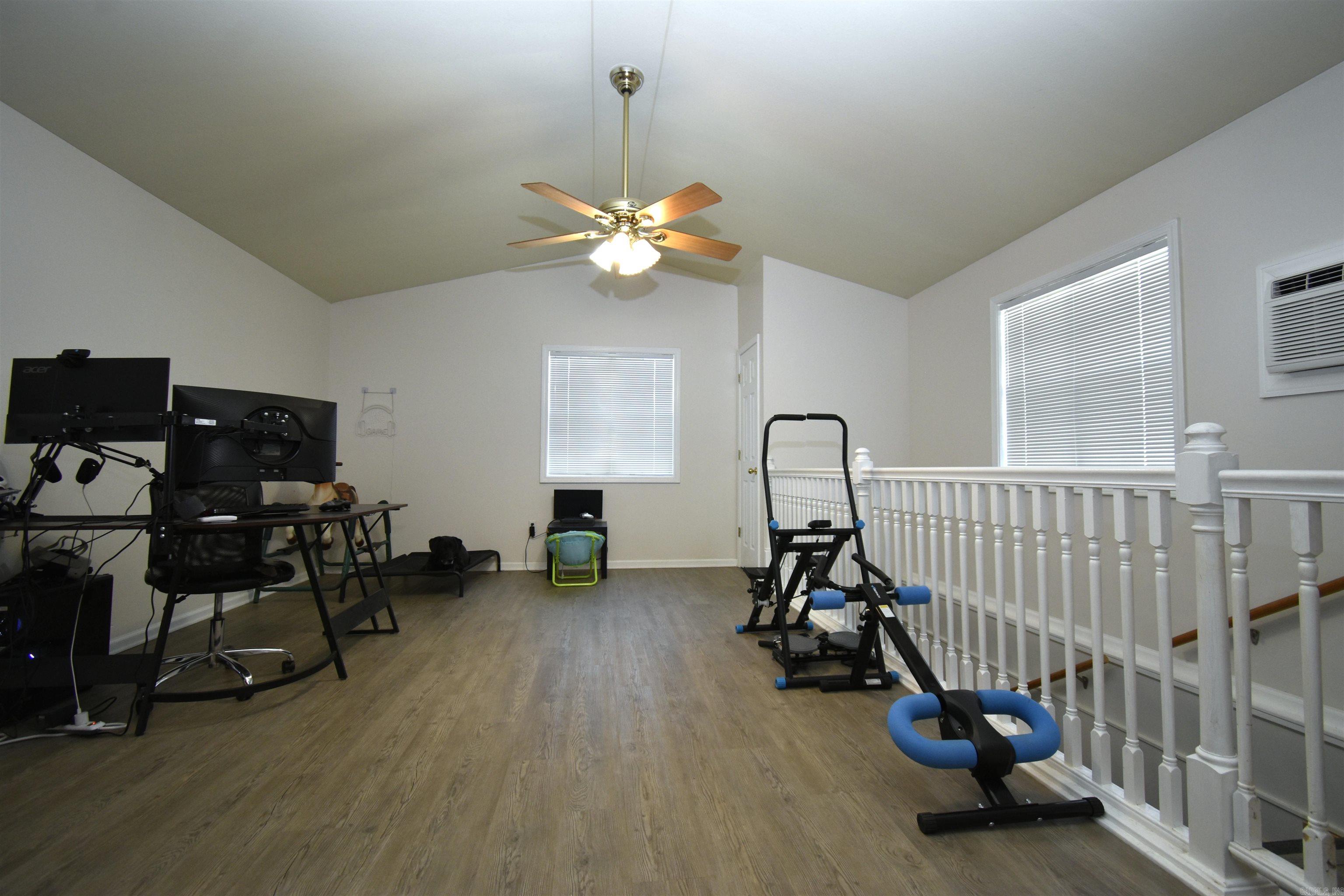 QUAIL MEADOWS - Residential