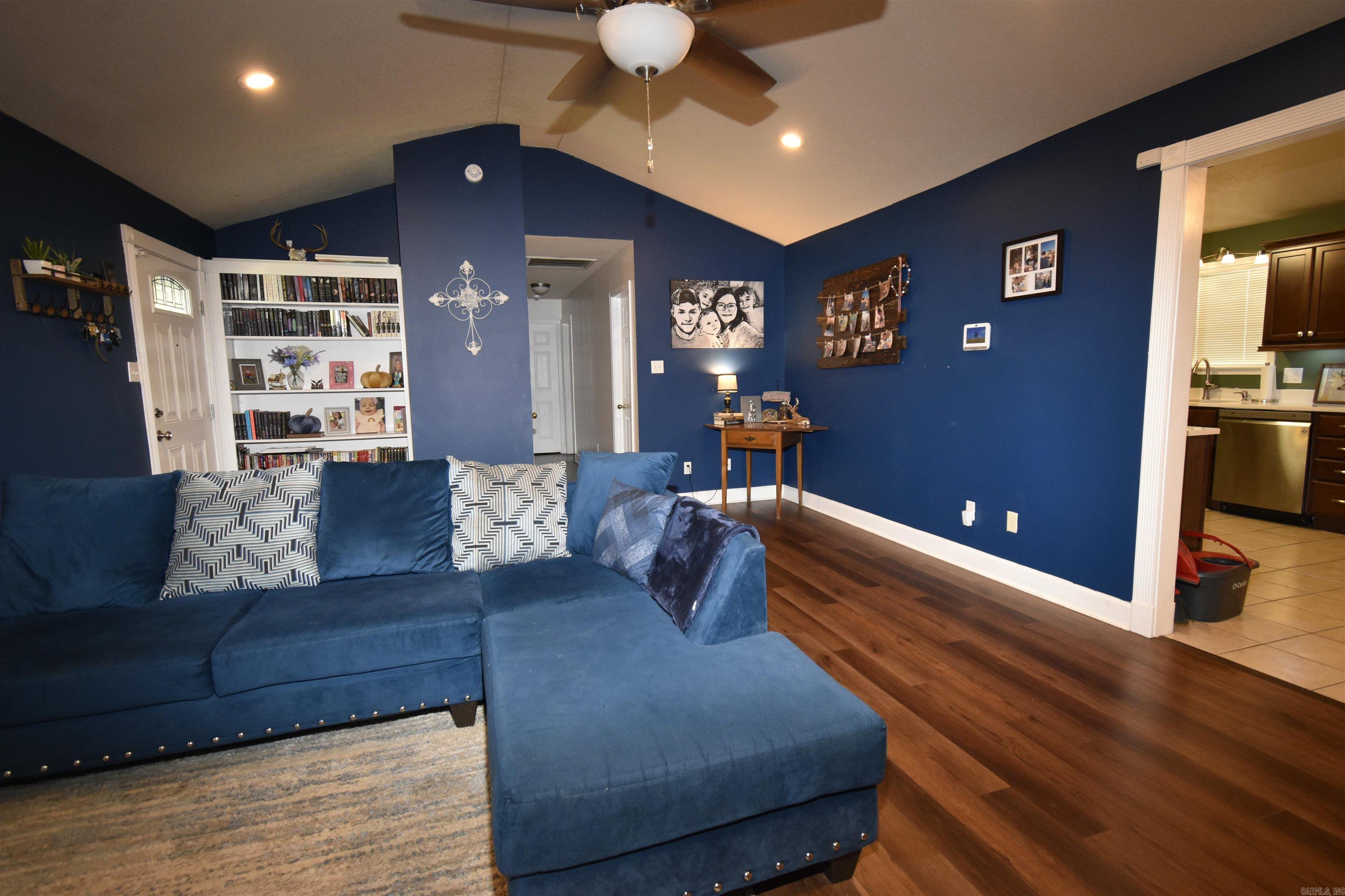 QUAIL MEADOWS - Residential