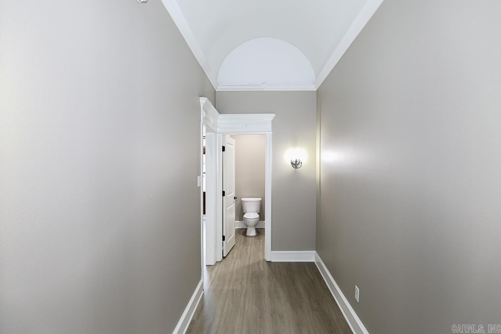 LONGHILLS VILLAGE - Residential