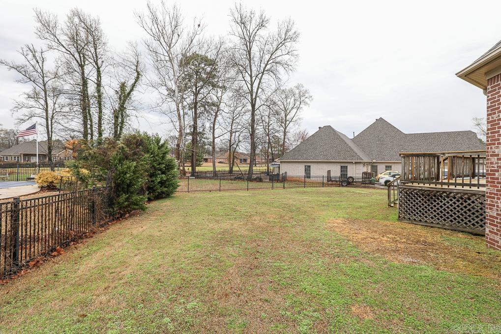 LONGHILLS VILLAGE - Residential