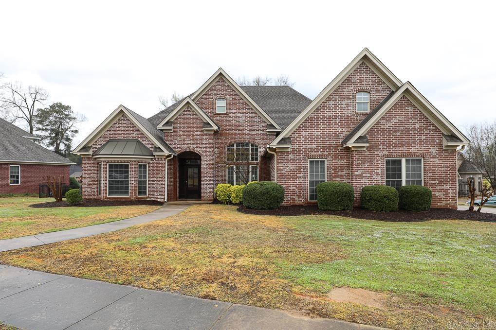 LONGHILLS VILLAGE - Residential