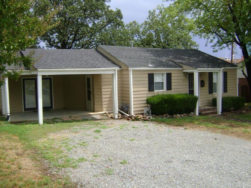 AVAILABLE NOW! This lovely home in Hillcrest is ready for move in. There are 3 bedrooms with the master having it's own seating area. The kitchen comes equipped with a gas range, built in microwave and dishwasher. Tenant to furnish their own refrigerator. There is a combination of tile and carpet along with ceiling fans and window coverings. The yard is fenced. Tenant is responsible for payment of water, electric and gas and yardwork. One small pet may be accepted upon owner approval.