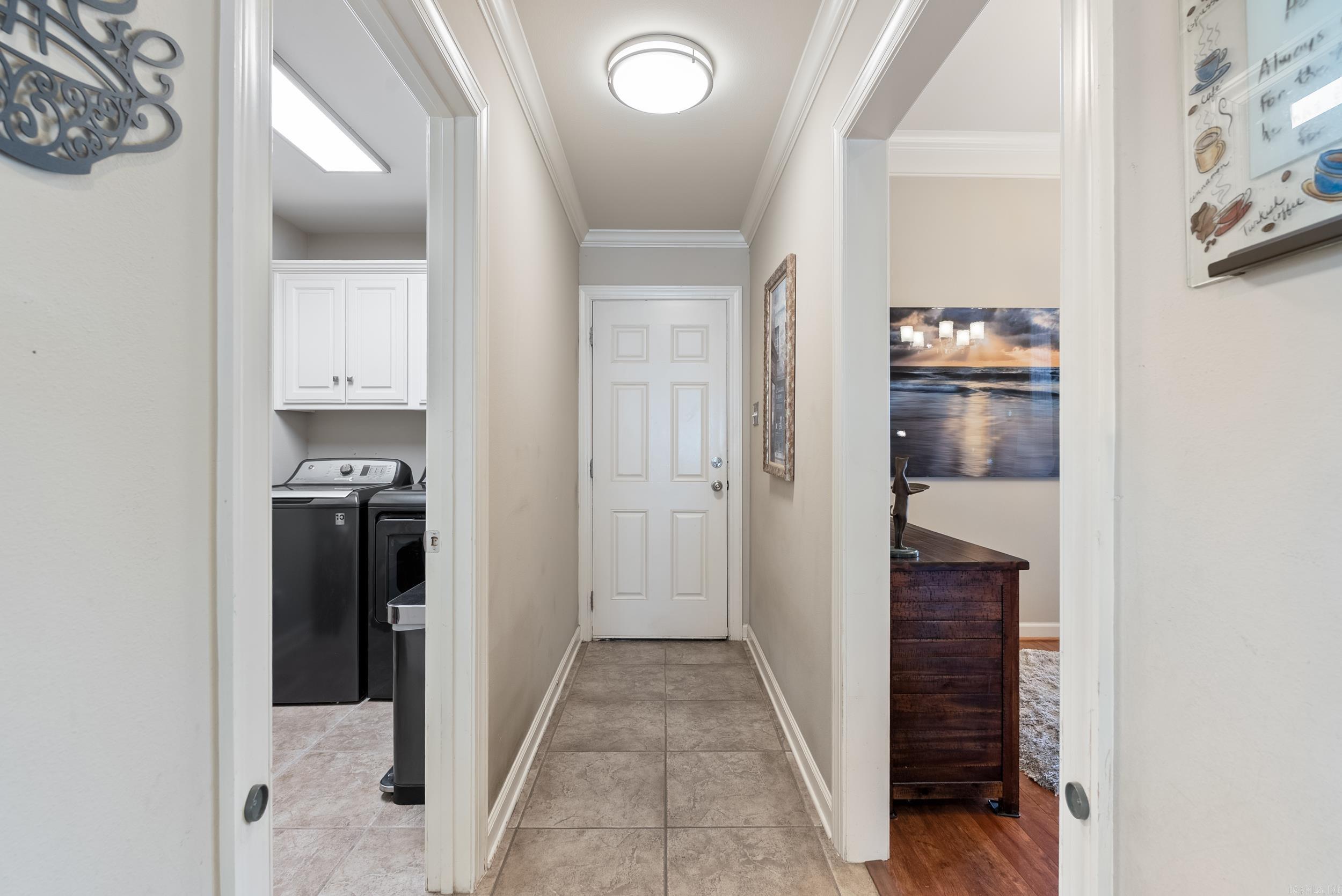 COUNTRY CLUB OF ARK THE - Residential