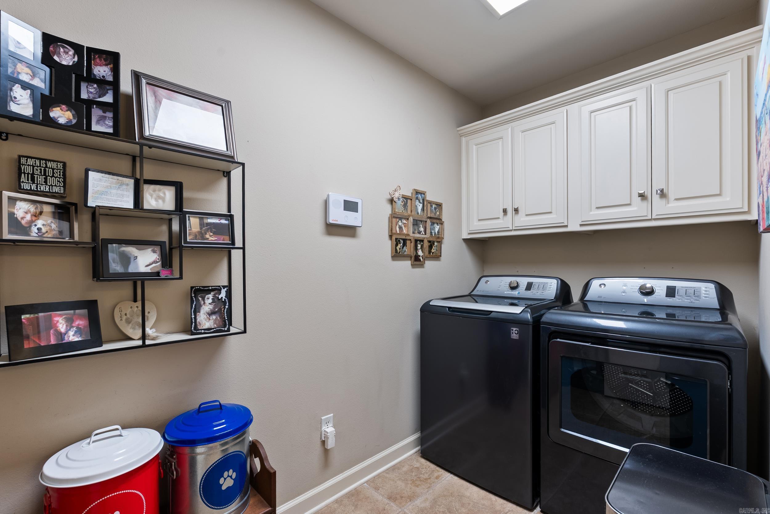 COUNTRY CLUB OF ARK THE - Residential