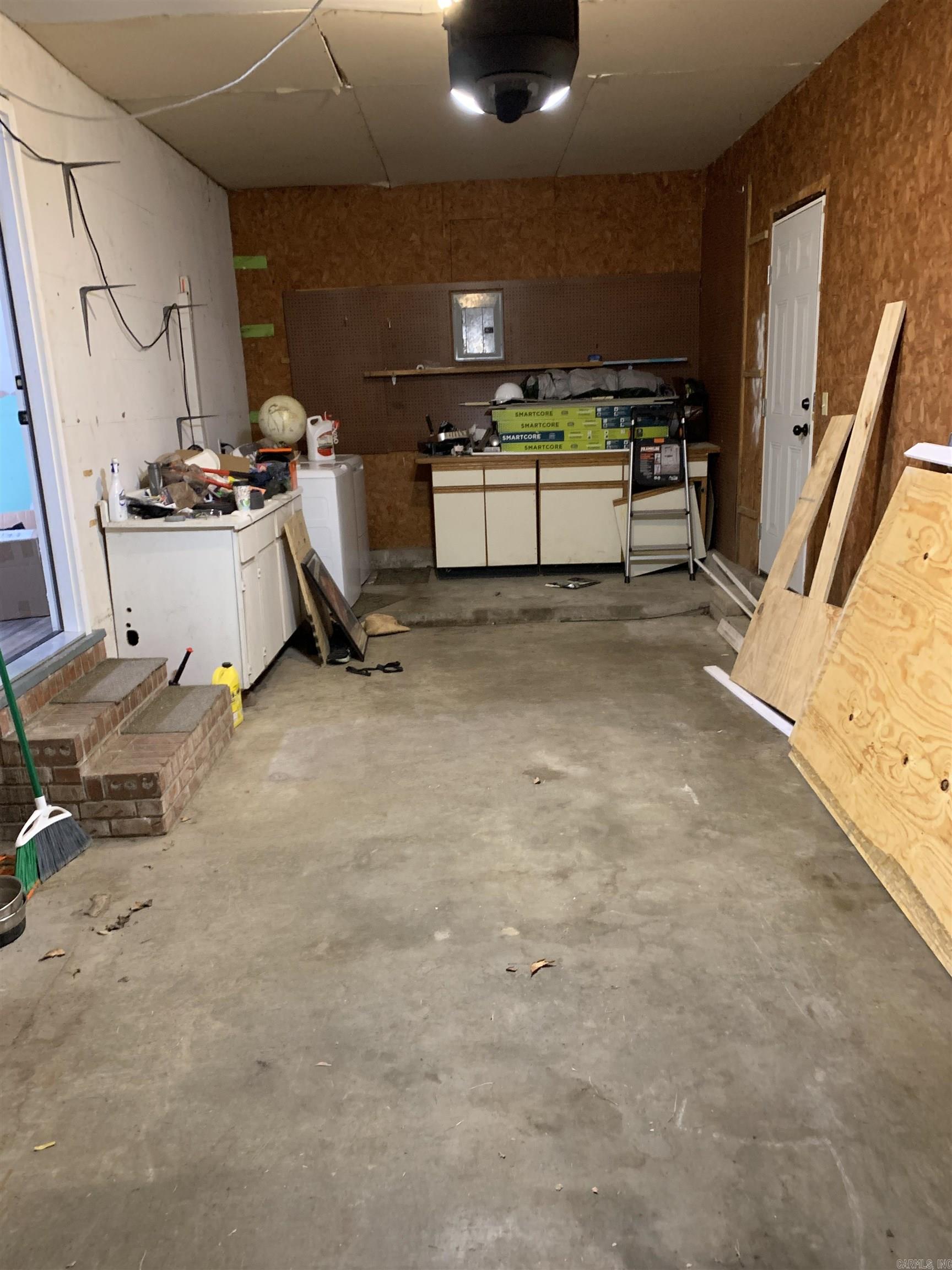 Thompson Heights - Residential