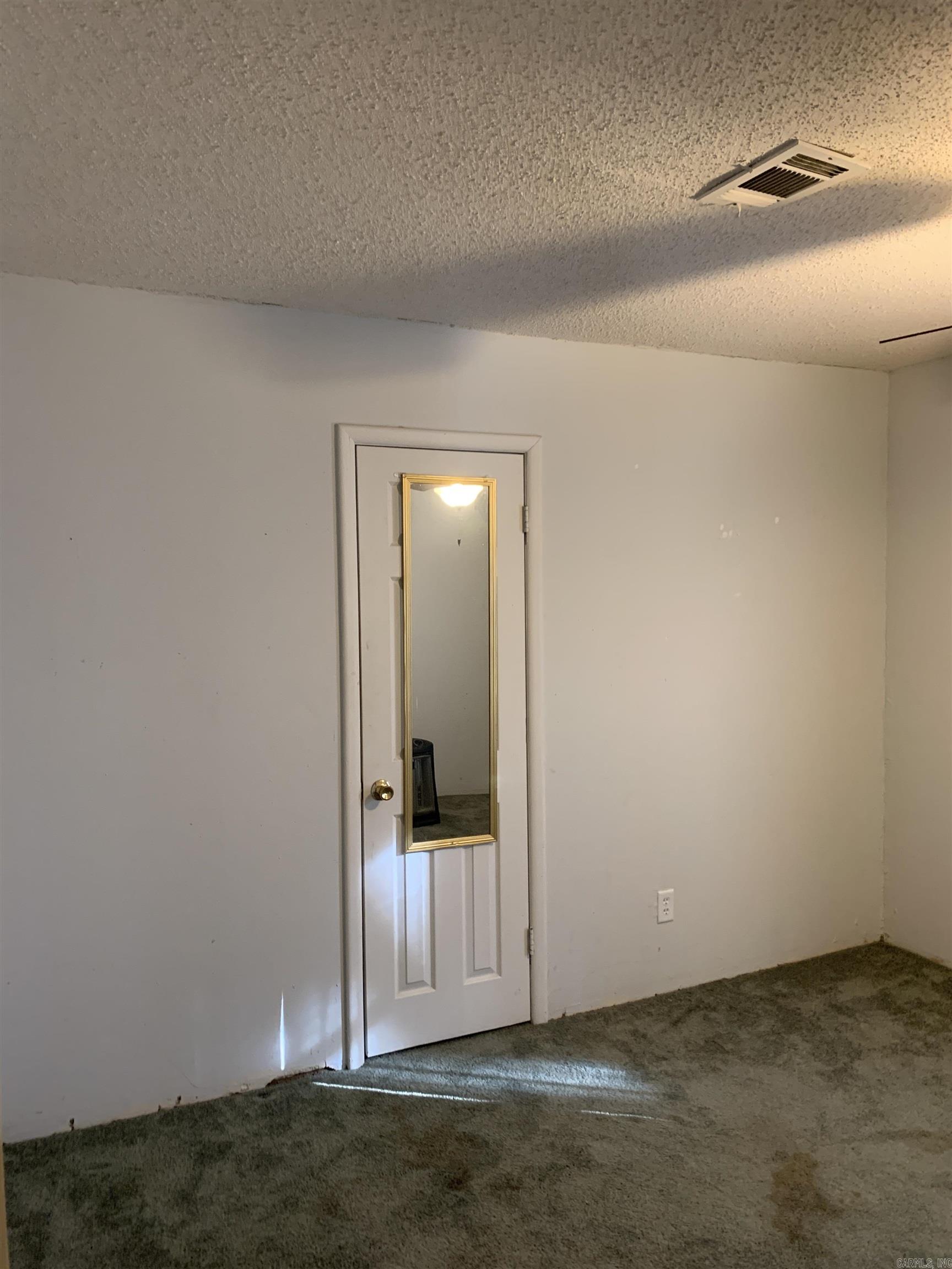 Thompson Heights - Residential