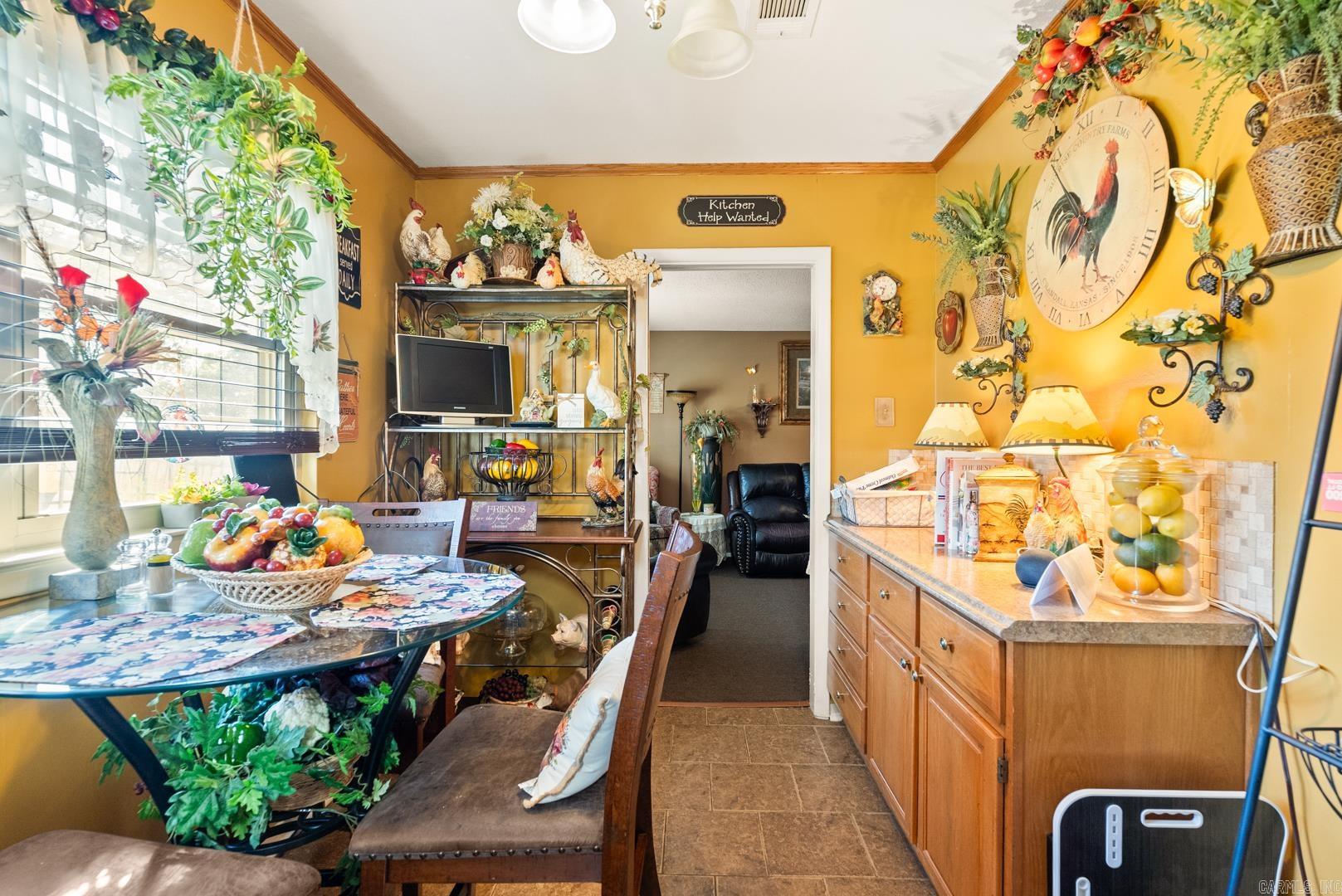 INDIAN HILLS - Residential