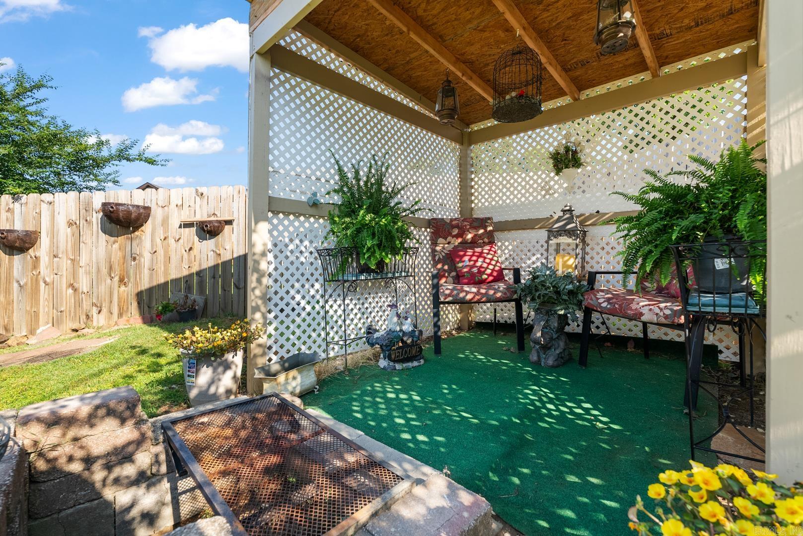 INDIAN HILLS - Residential