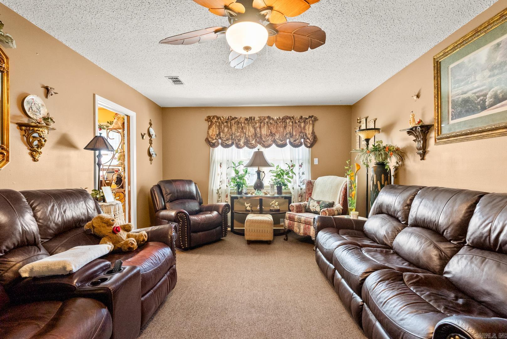 INDIAN HILLS - Residential