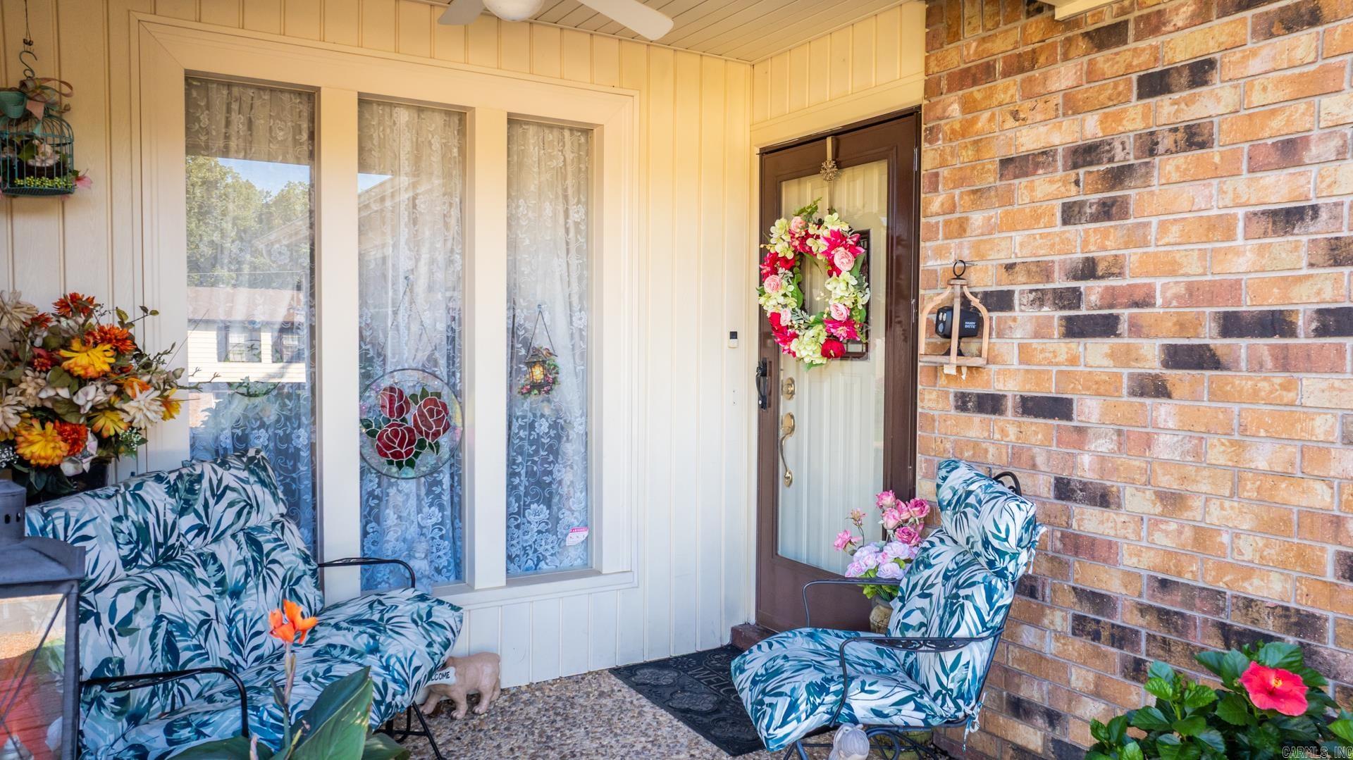 INDIAN HILLS - Residential