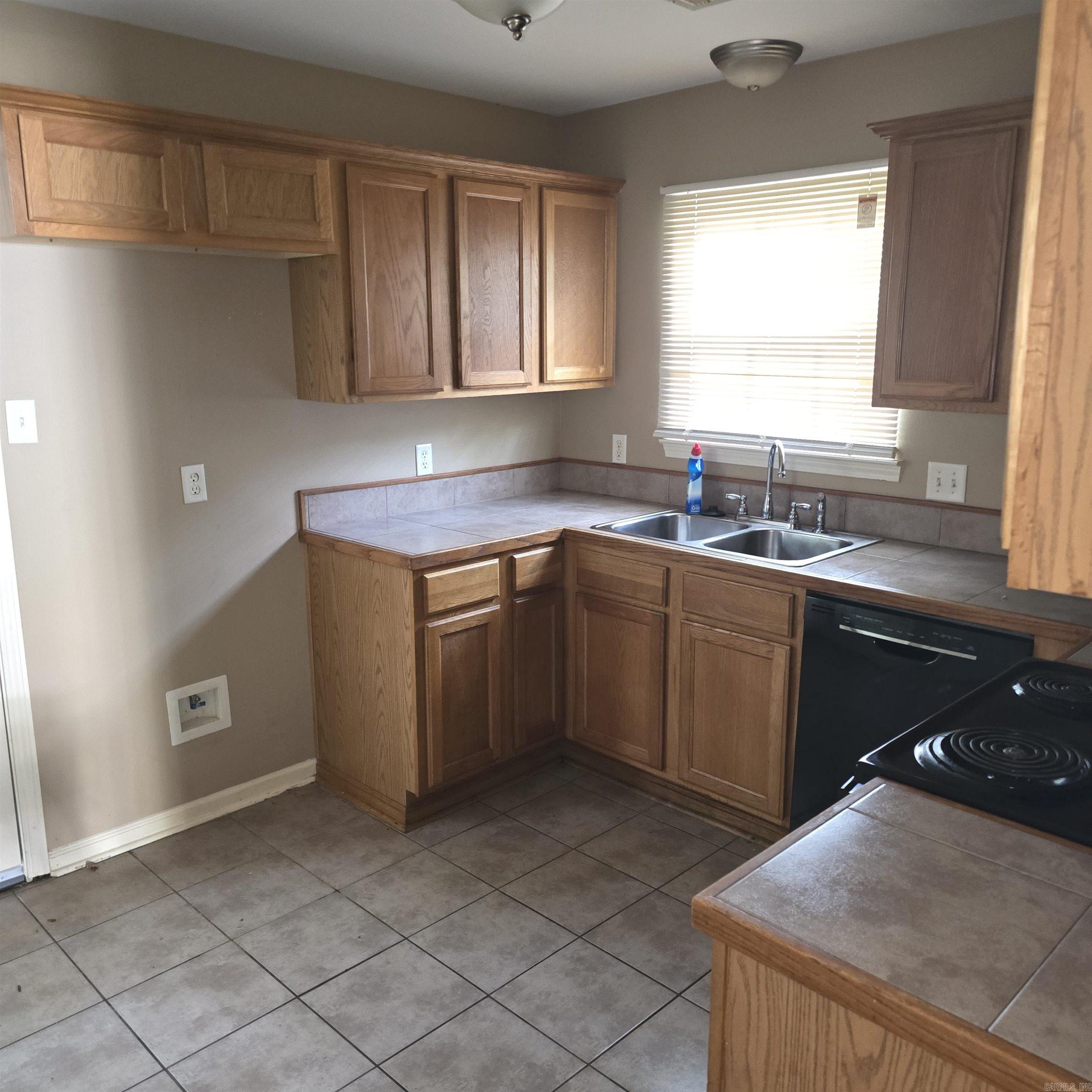 John Barrow 5L - Residential Lease