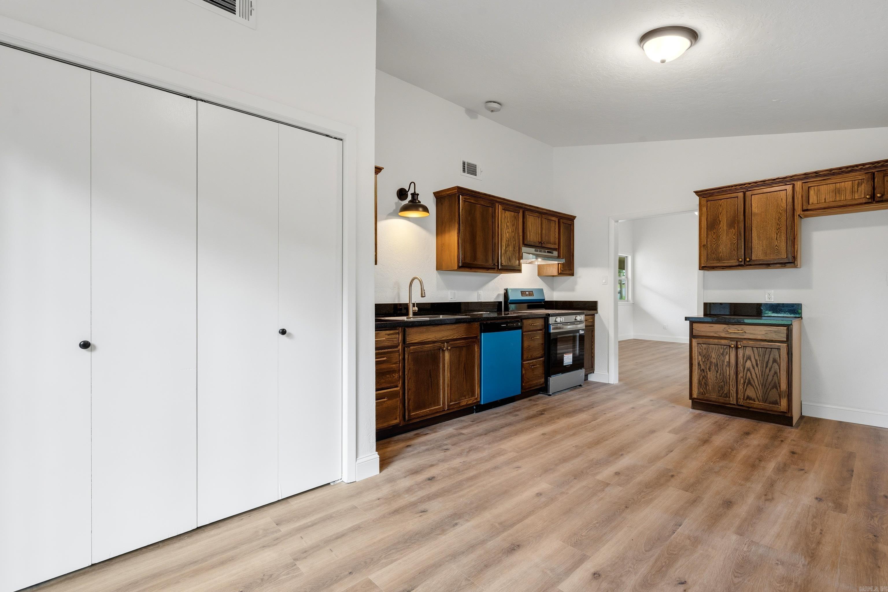 FORREST HILLS SUBD - Residential