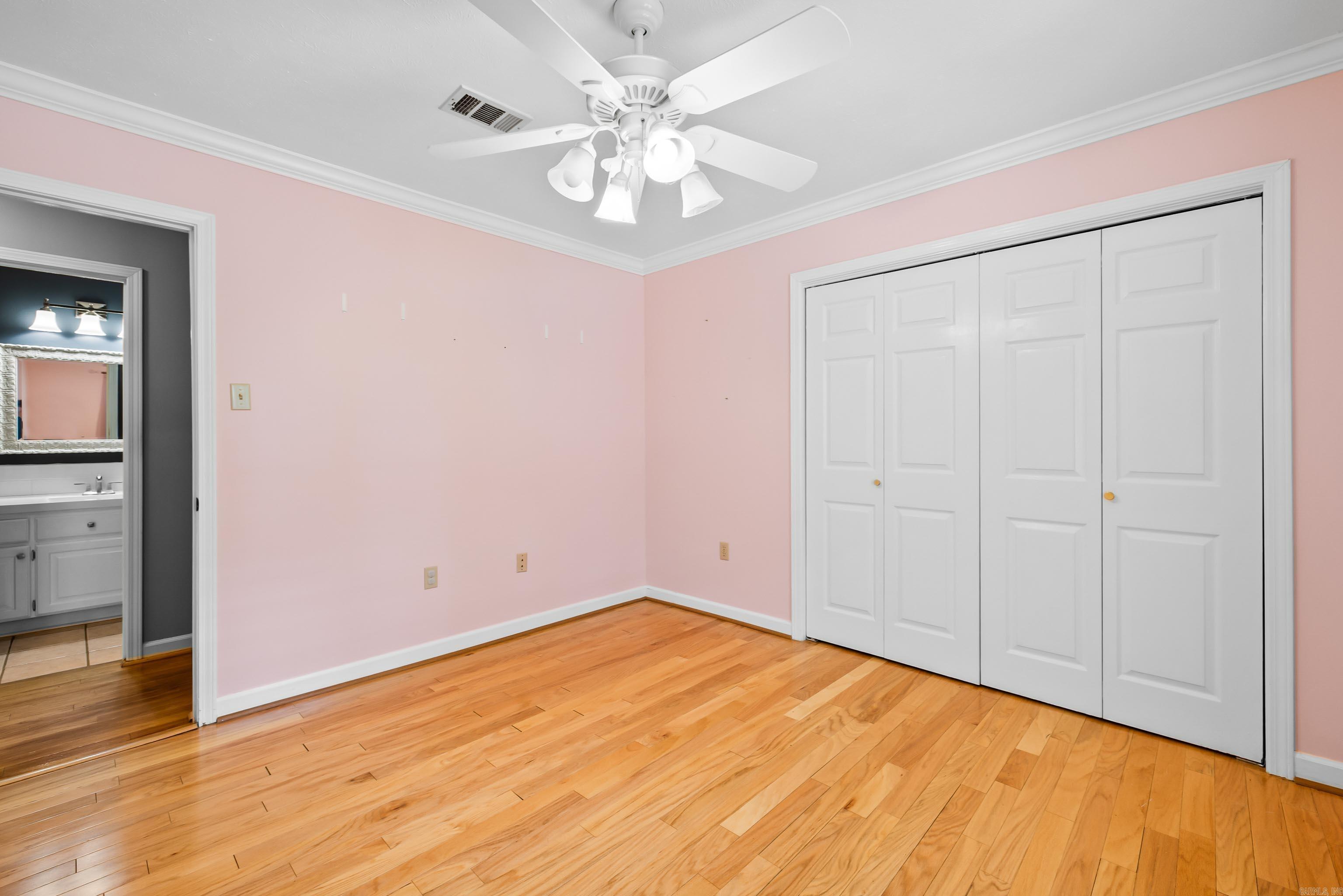 WOODLAND HEIGHTS ADDN - Residential