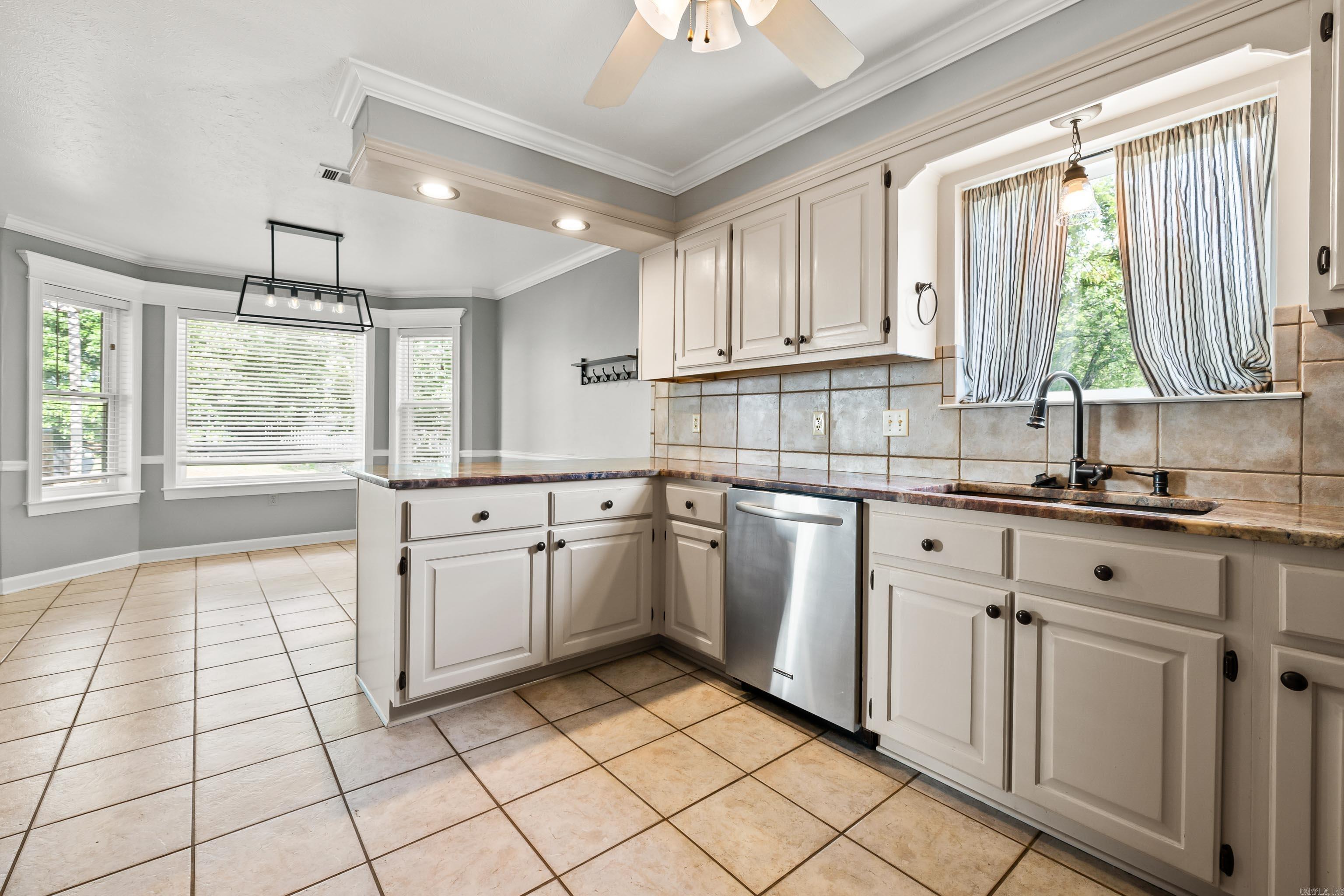 WOODLAND HEIGHTS ADDN - Residential