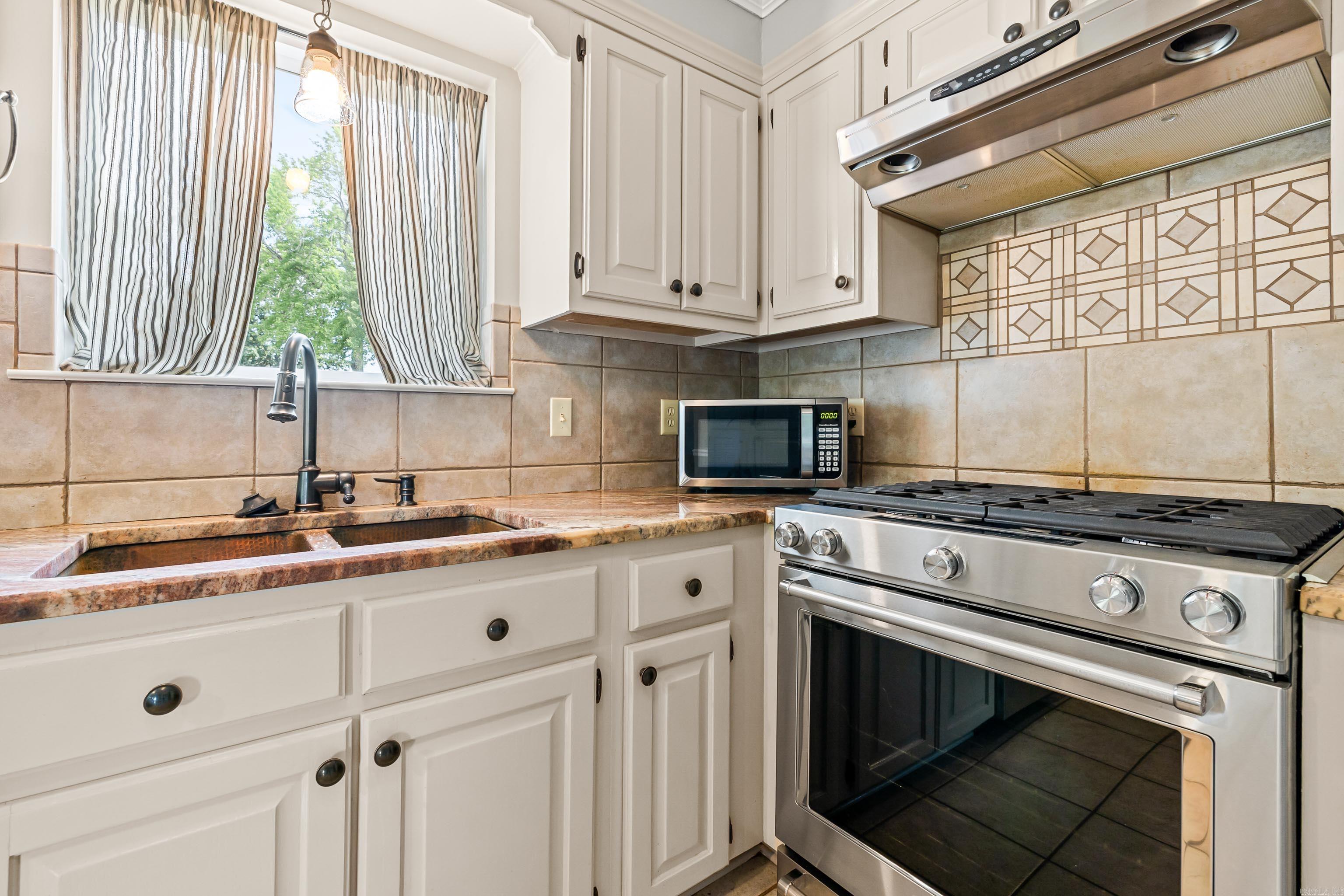 WOODLAND HEIGHTS ADDN - Residential