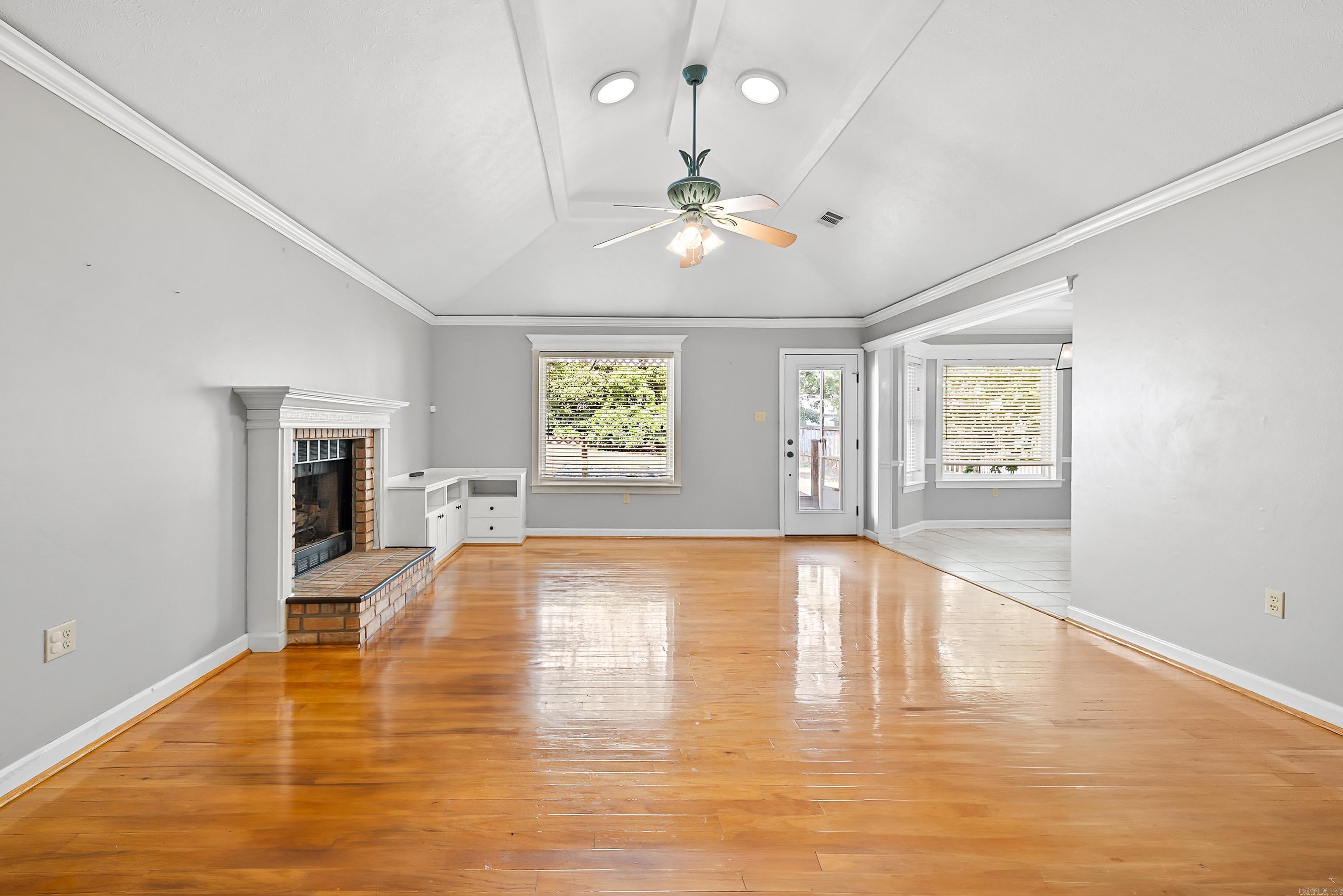 WOODLAND HEIGHTS ADDN - Residential