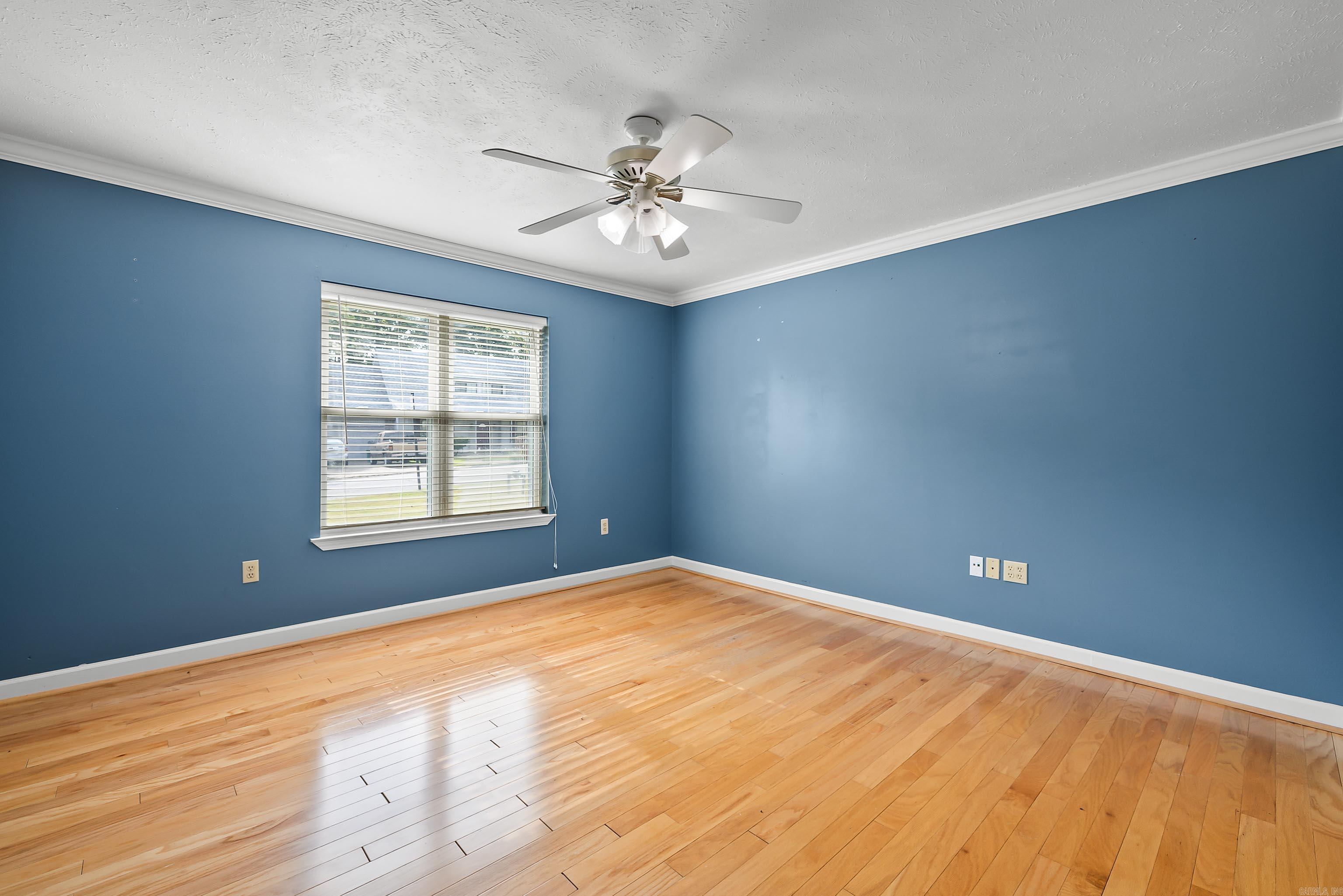 WOODLAND HEIGHTS ADDN - Residential