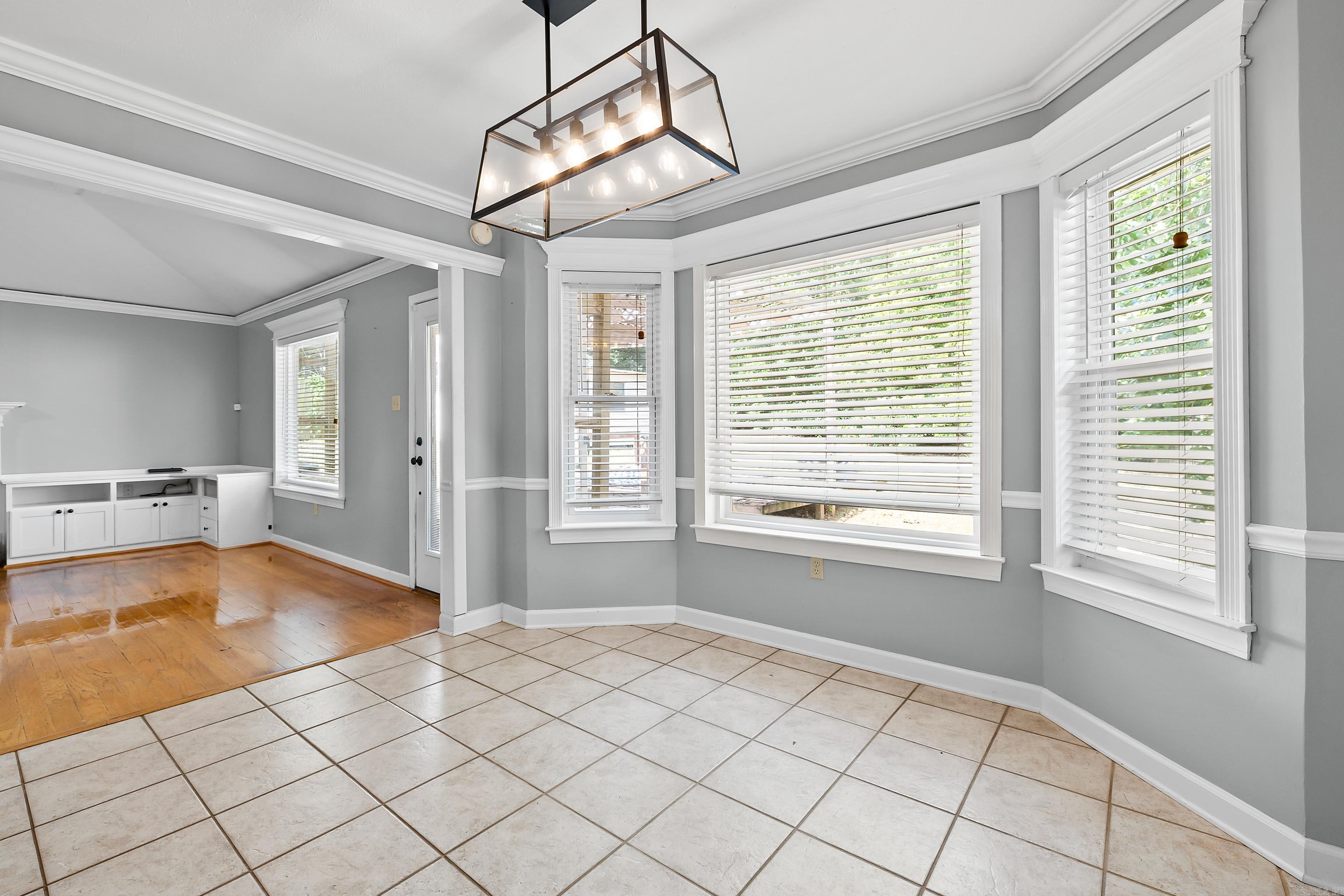 WOODLAND HEIGHTS ADDN - Residential