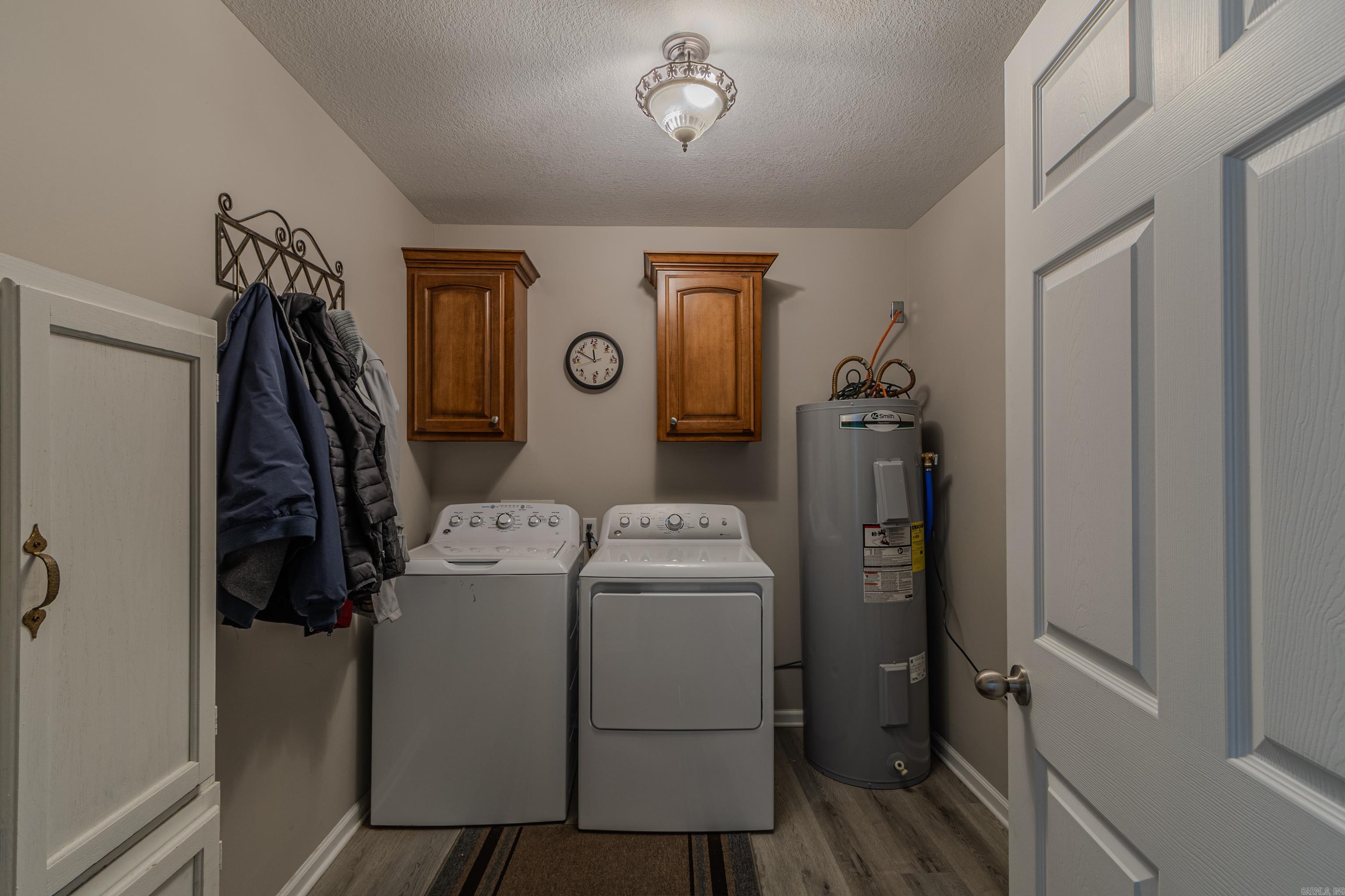 CARRIAGE HILL - Residential