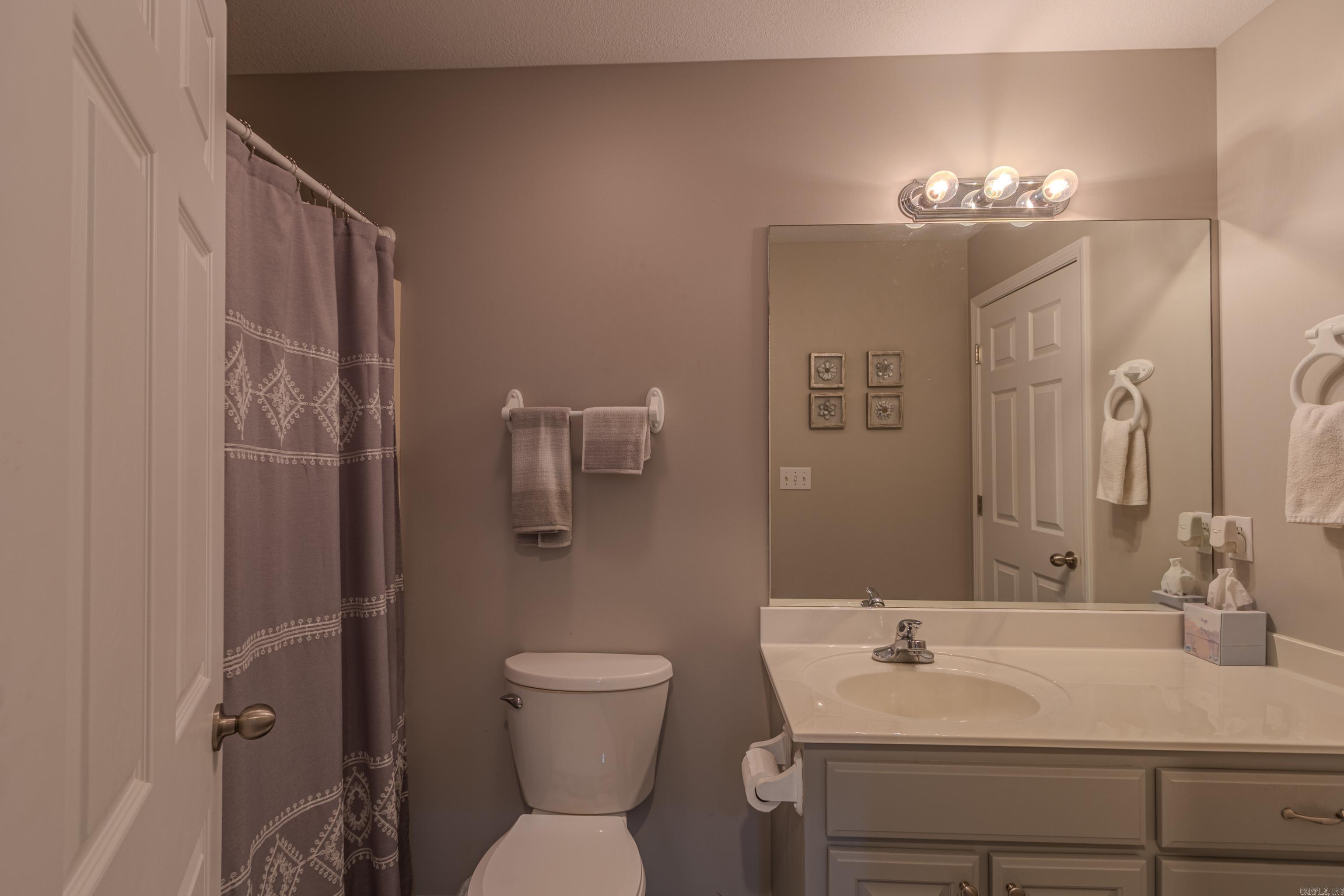 CARRIAGE HILL - Residential