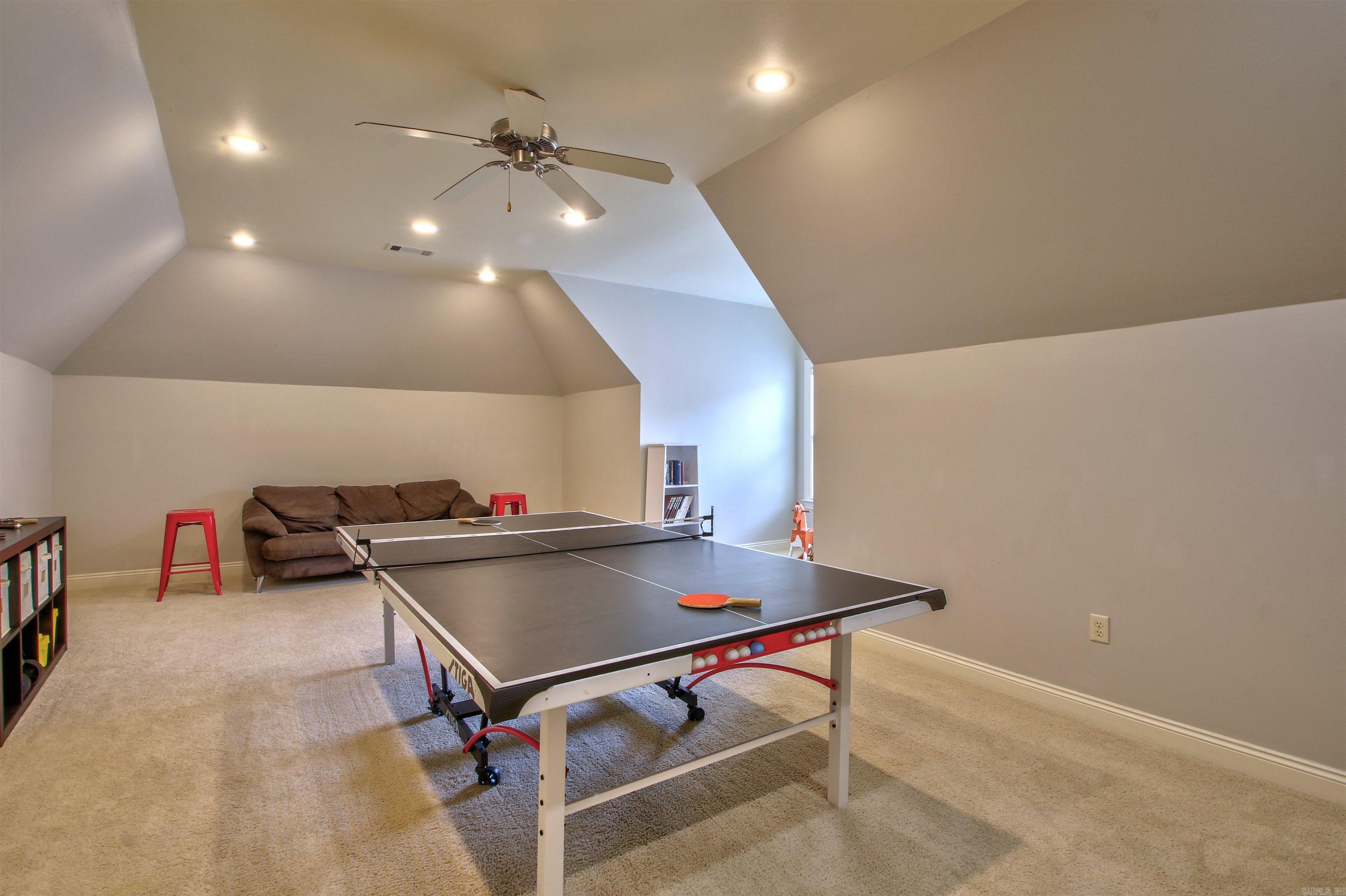 THE VILLAGES OF WELLINGTON - Residential