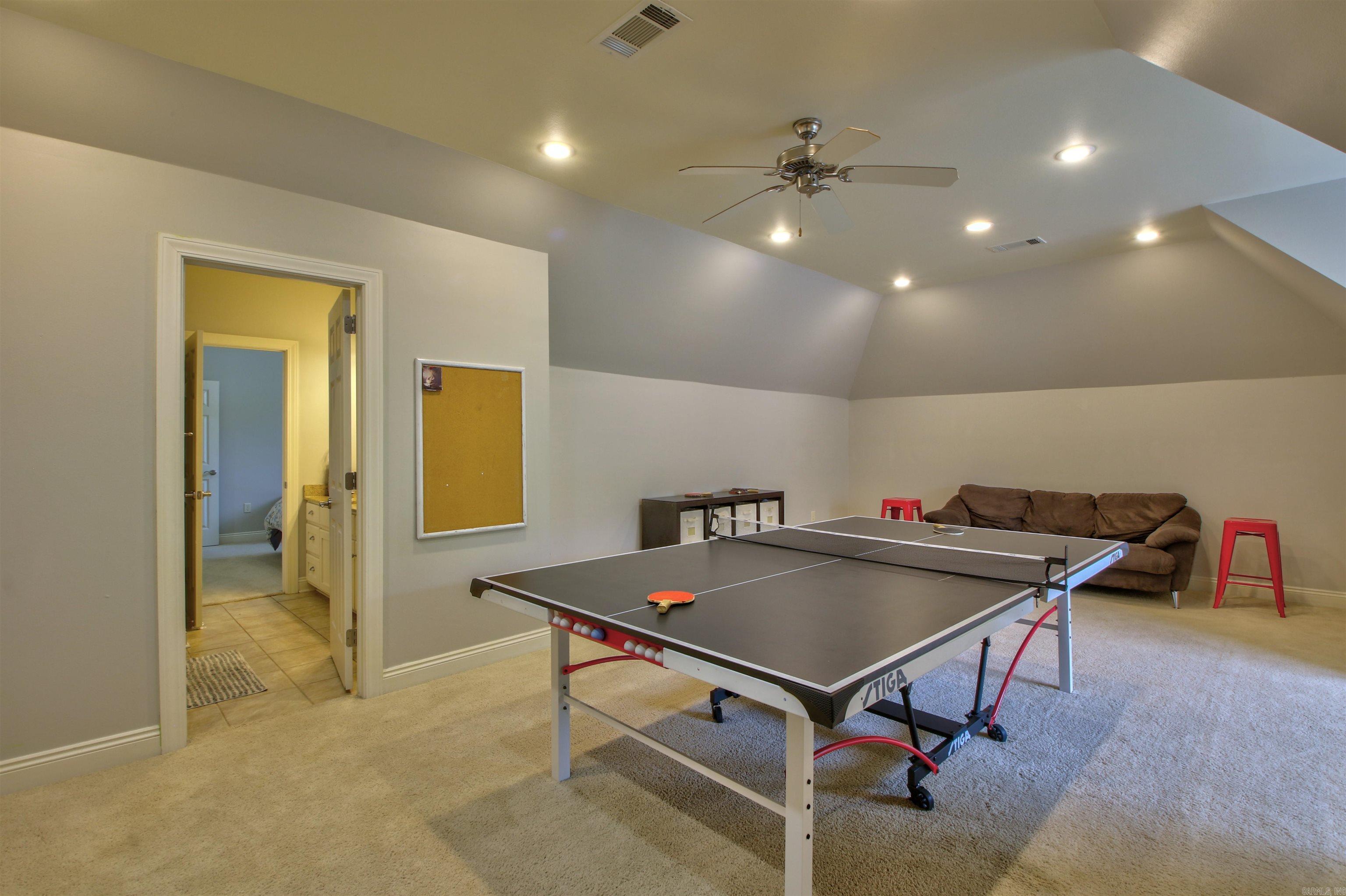 THE VILLAGES OF WELLINGTON - Residential