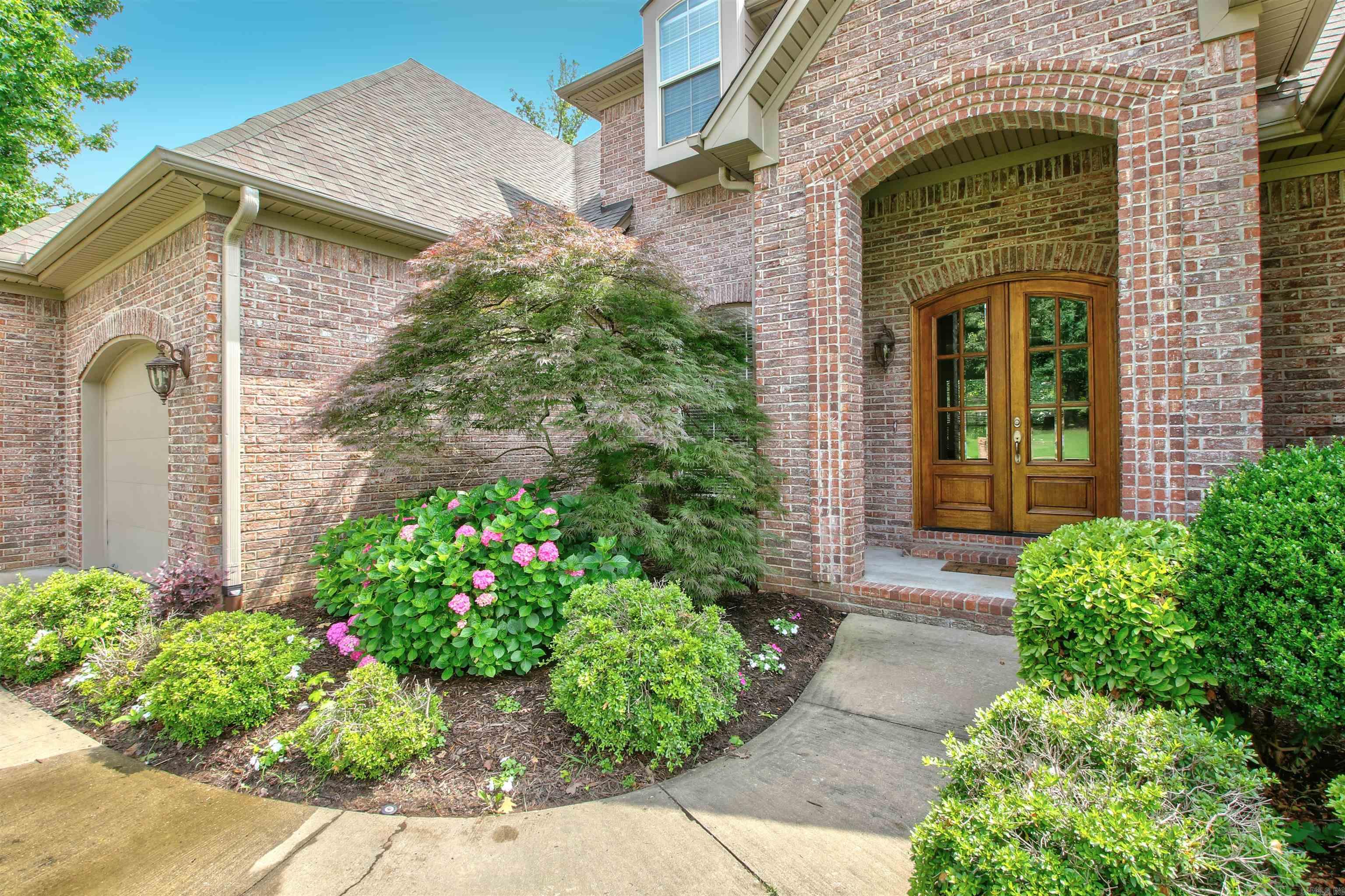 THE VILLAGES OF WELLINGTON - Residential