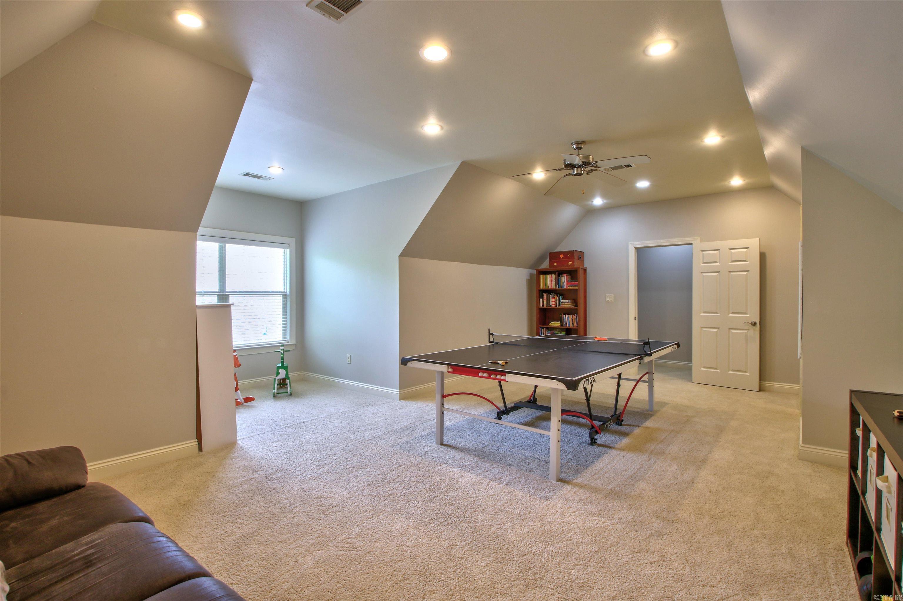 THE VILLAGES OF WELLINGTON - Residential