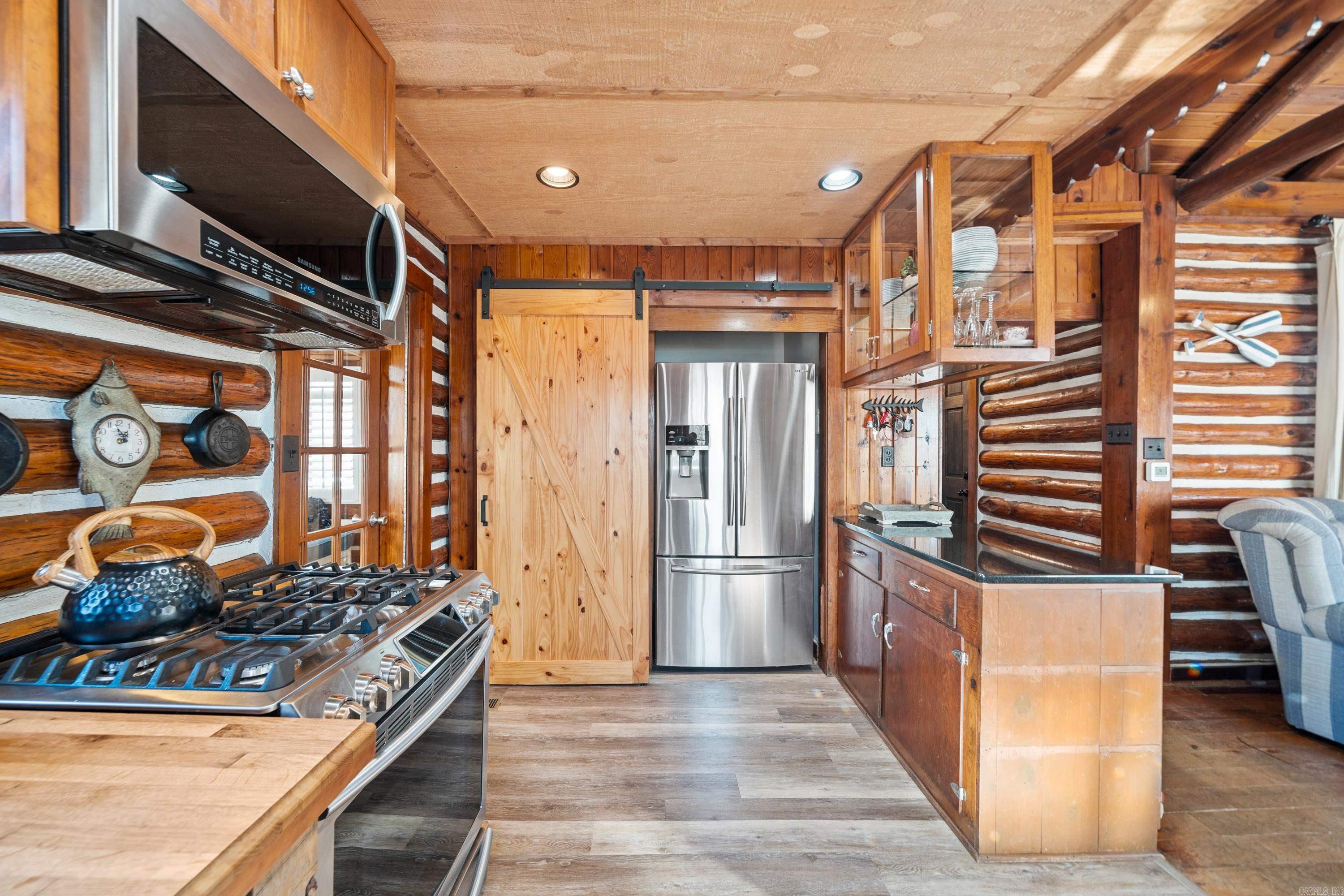 FOIZIES RESURVEY - Residential