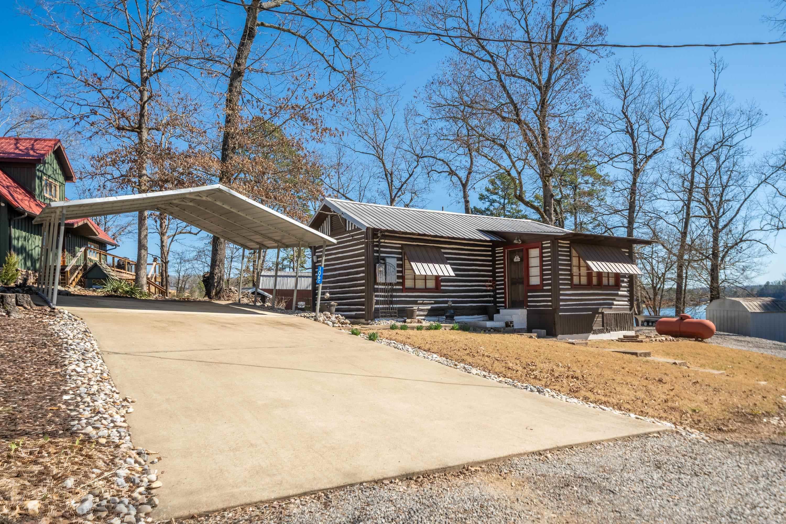 FOIZIES RESURVEY - Residential