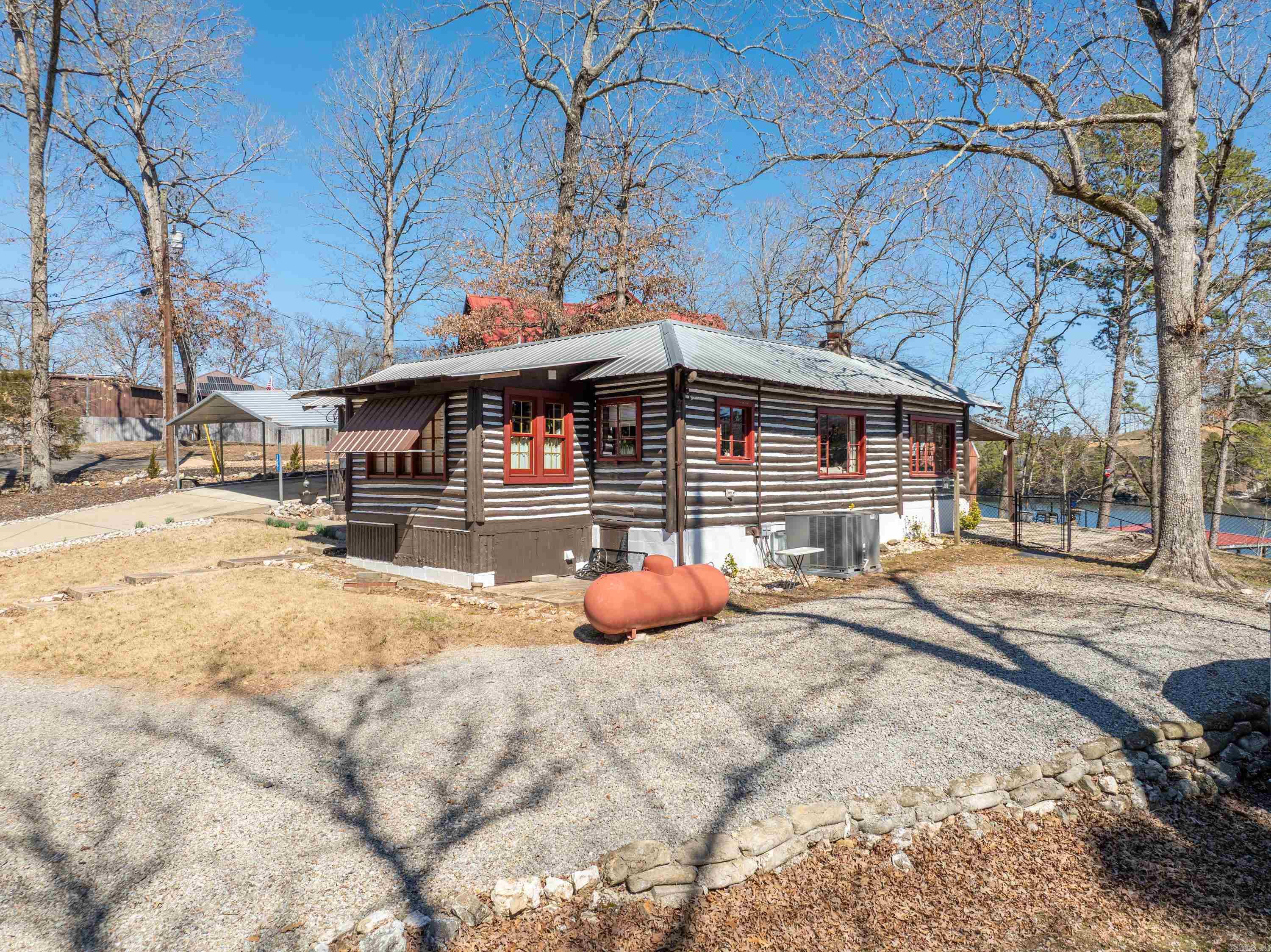 FOIZIES RESURVEY - Residential