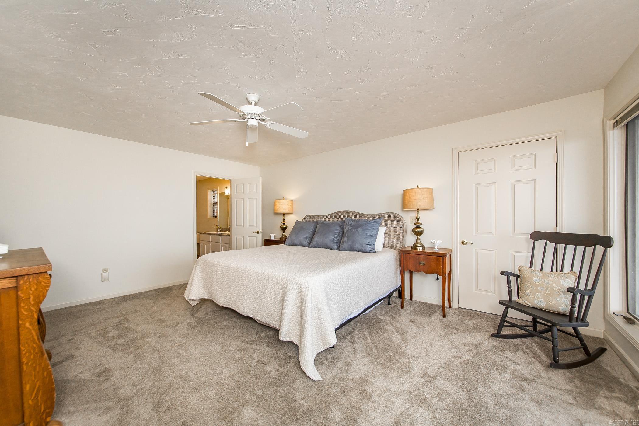 DIAMOND BLUFF ESTATES EAST - Residential