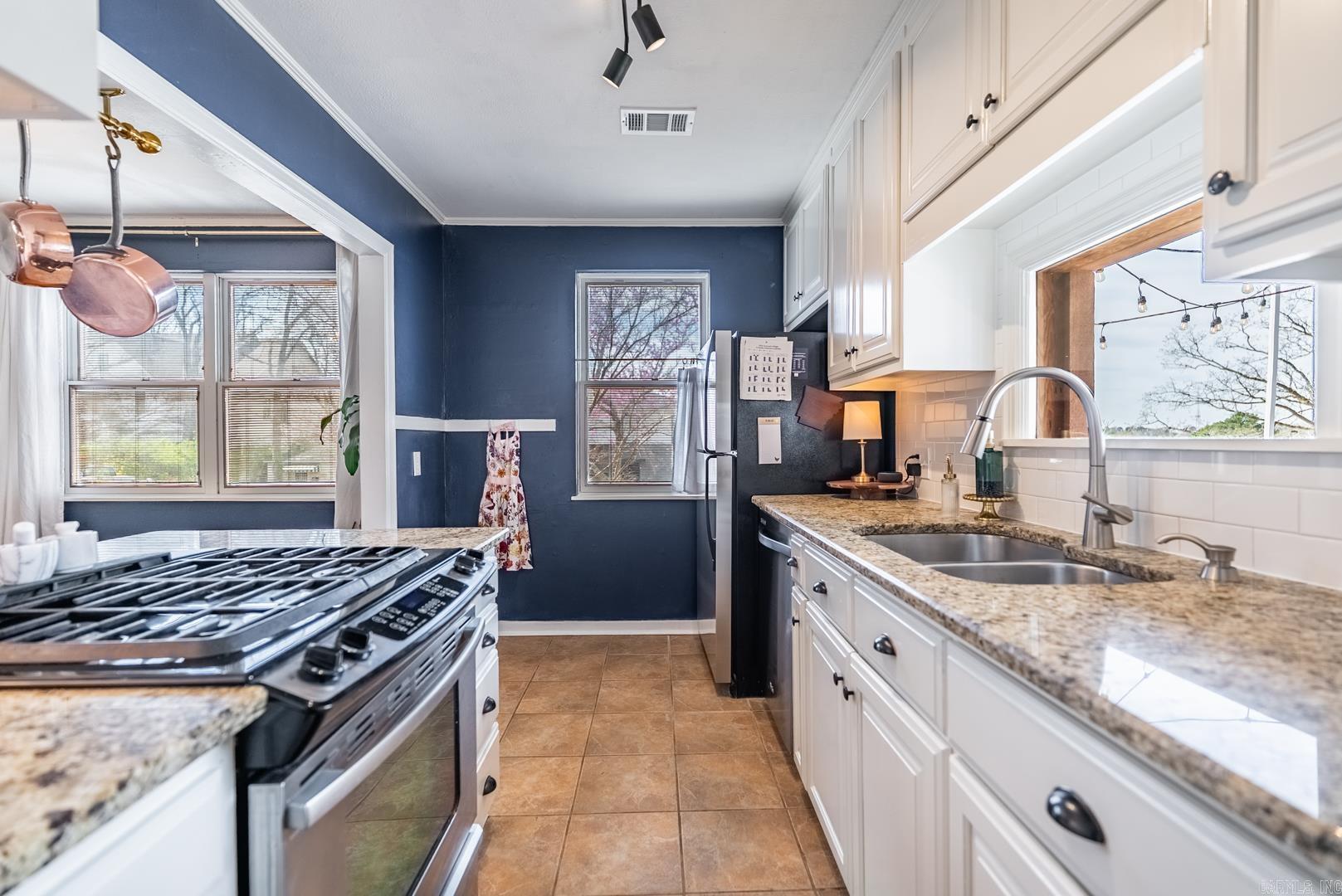 CAMMACK WOODS - Residential