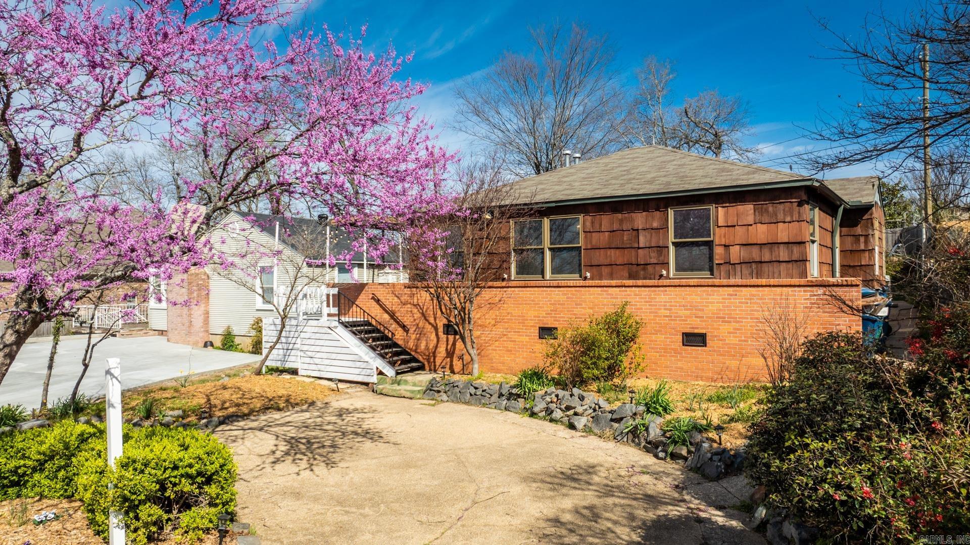 CAMMACK WOODS - Residential