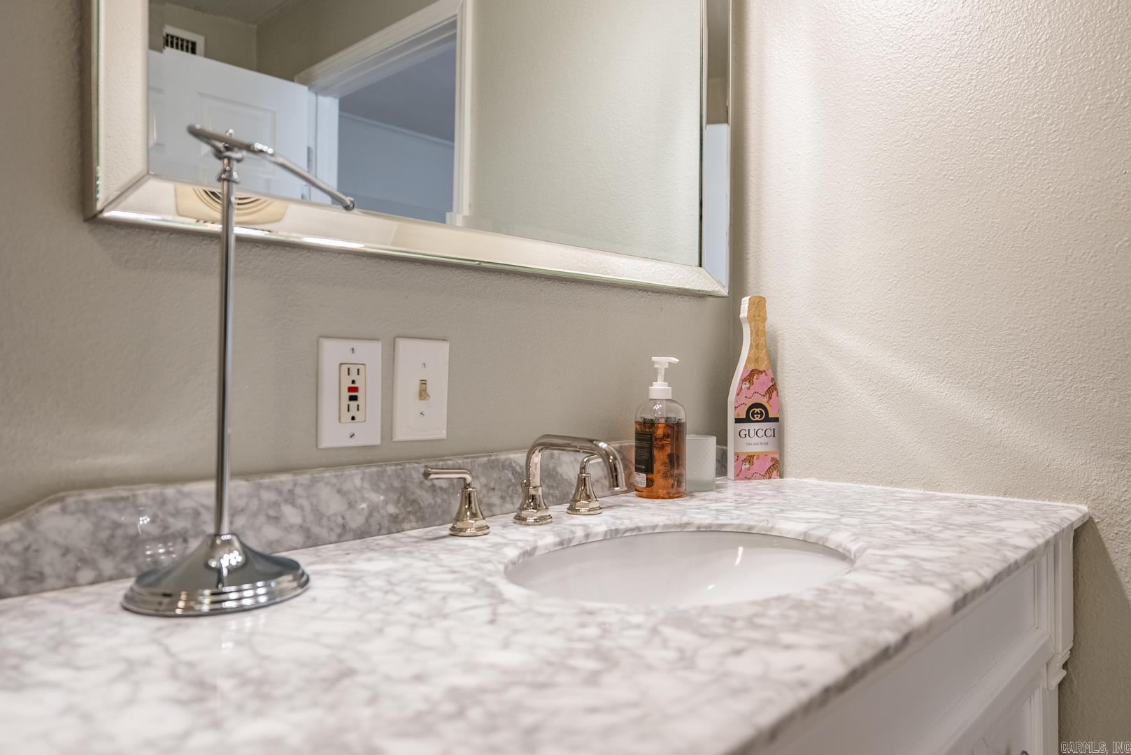 CAMMACK WOODS - Residential