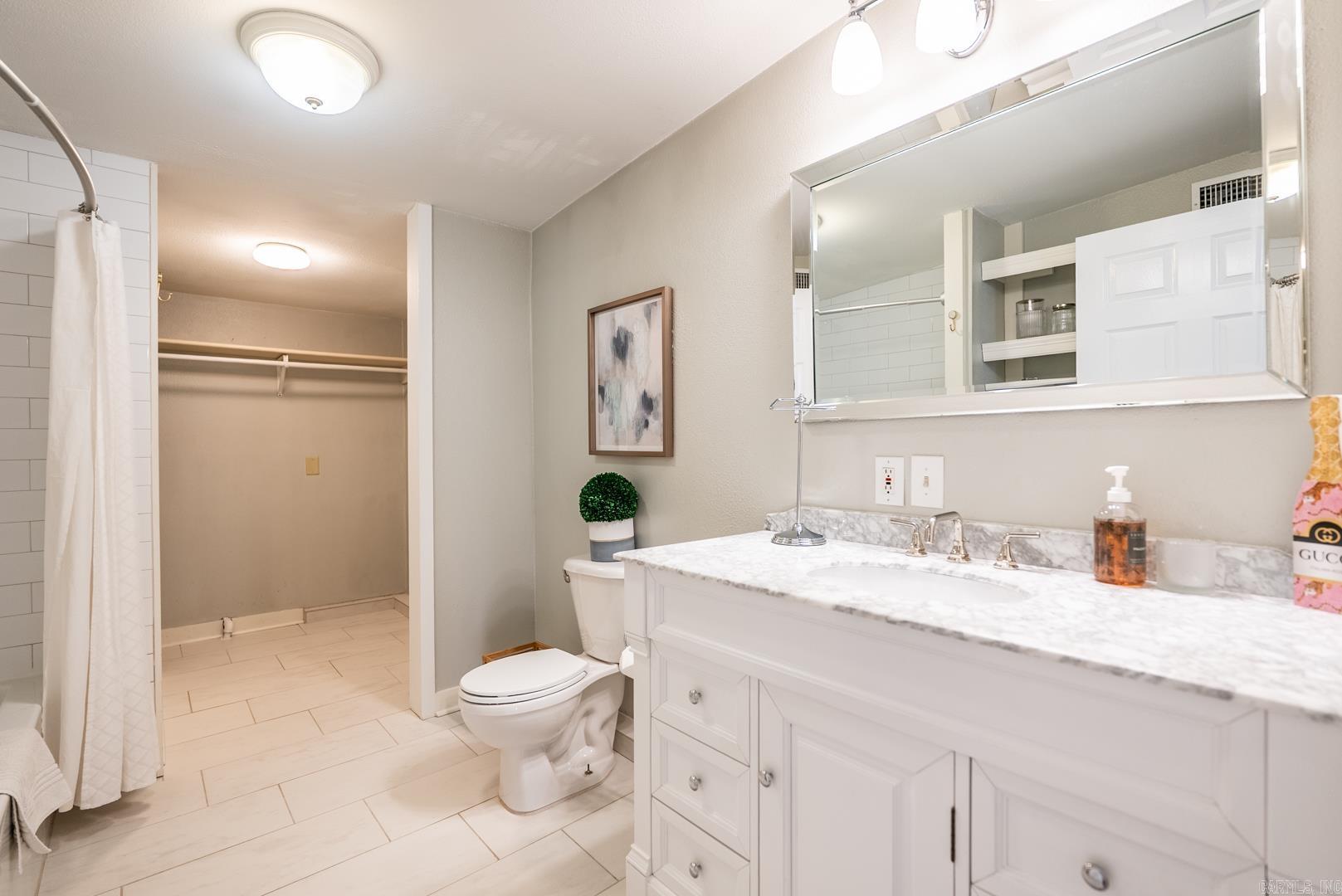 CAMMACK WOODS - Residential