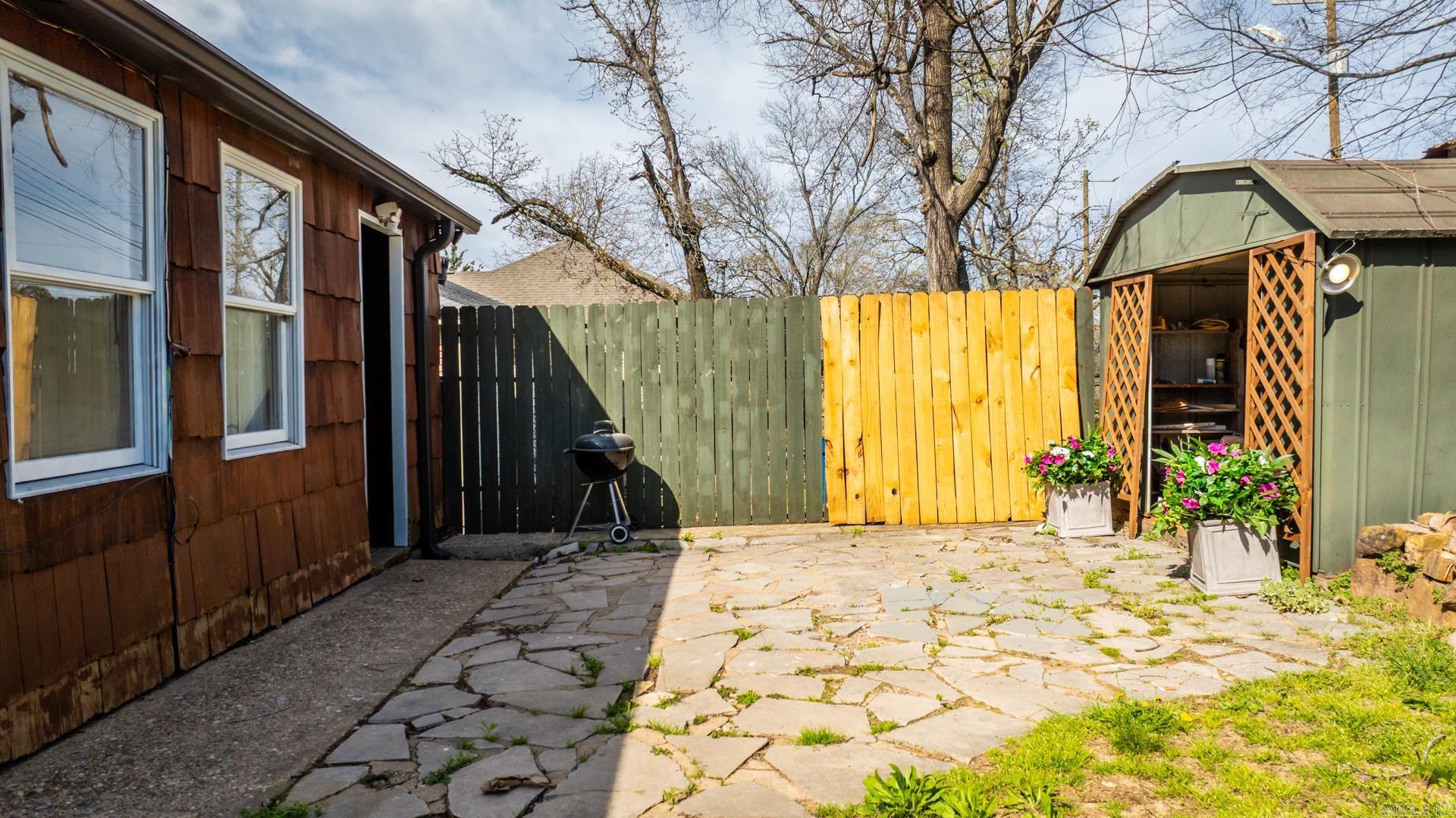 CAMMACK WOODS - Residential