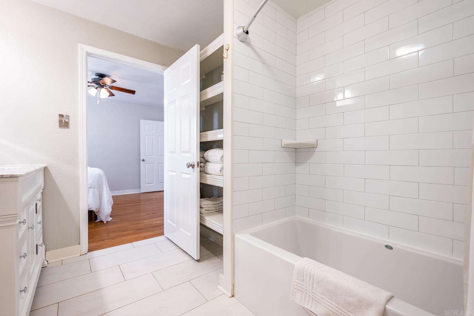 CAMMACK WOODS - Residential