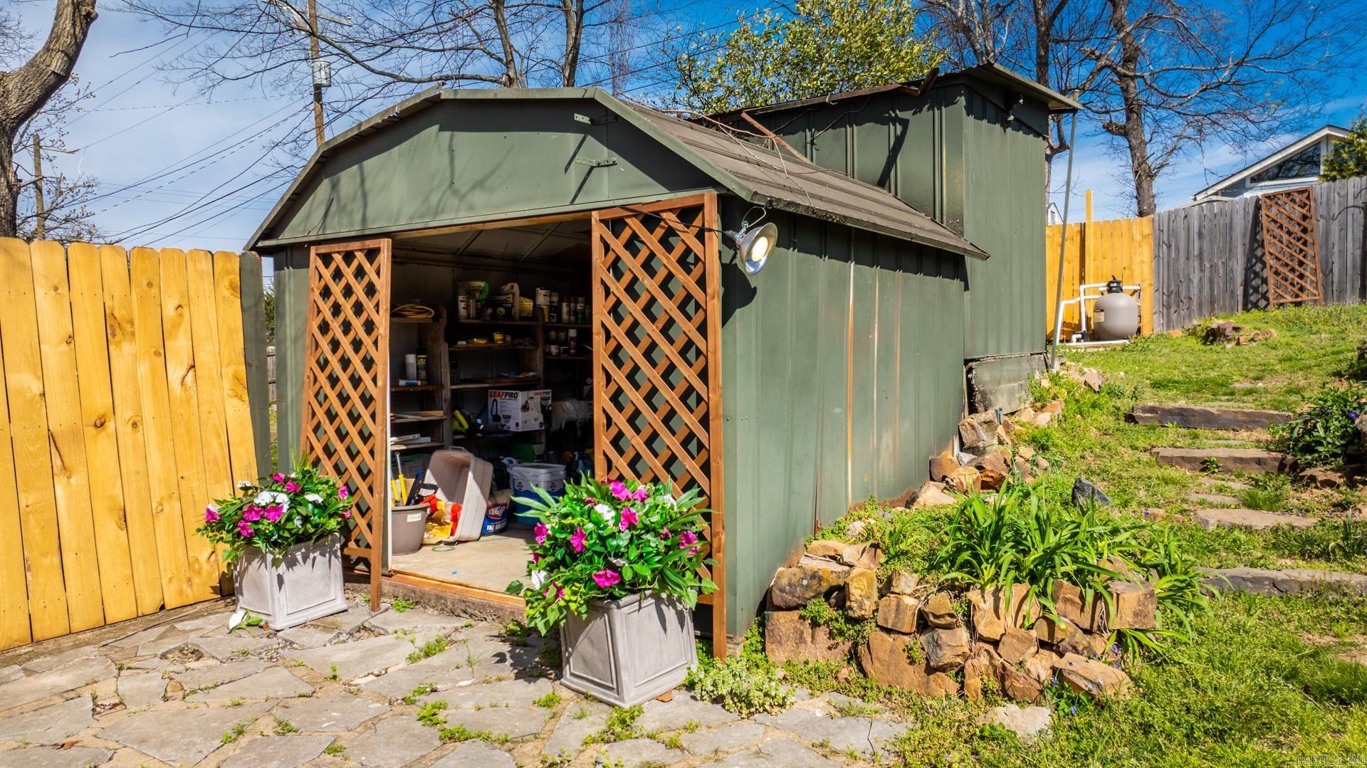 CAMMACK WOODS - Residential