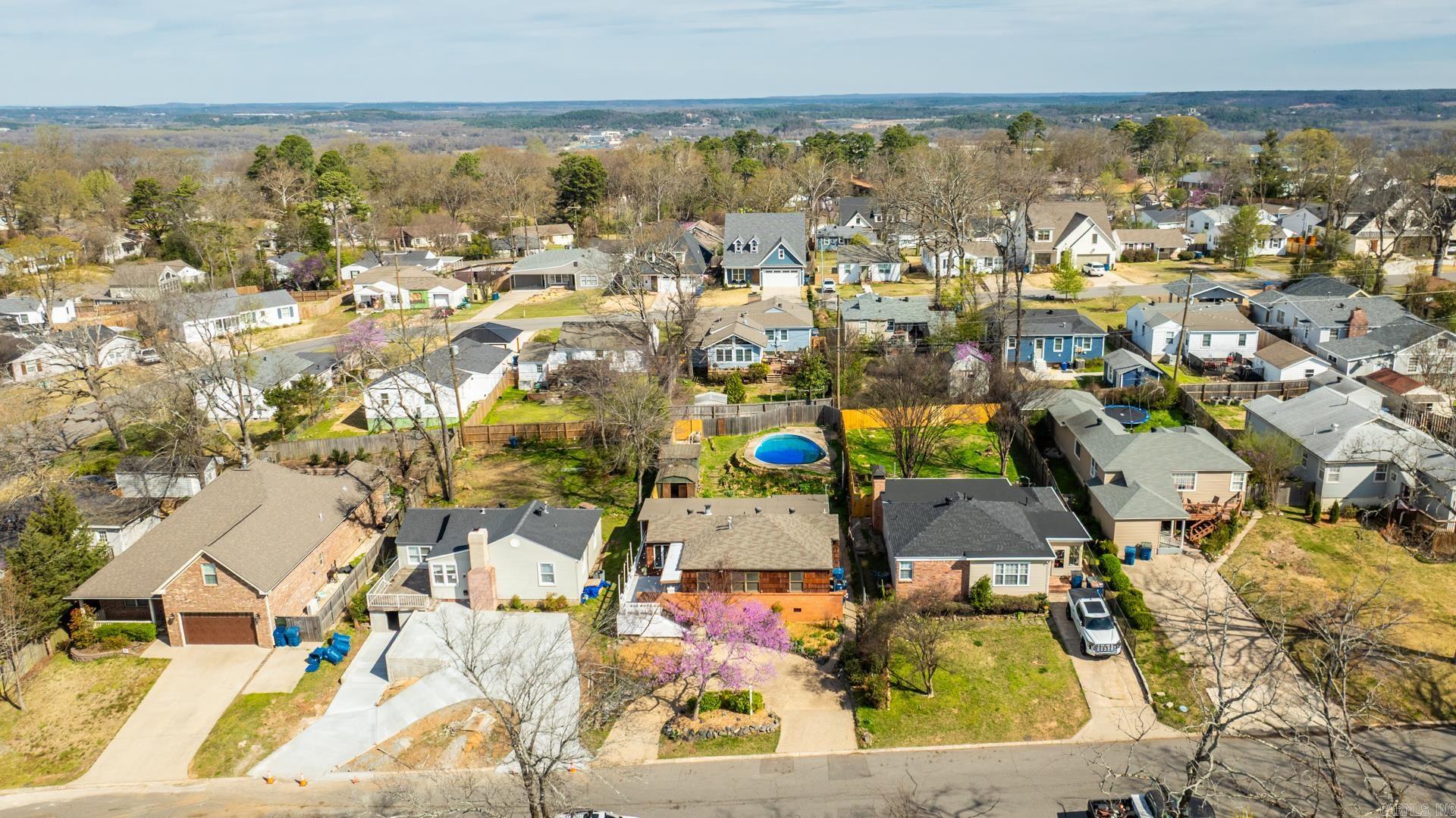 CAMMACK WOODS - Residential