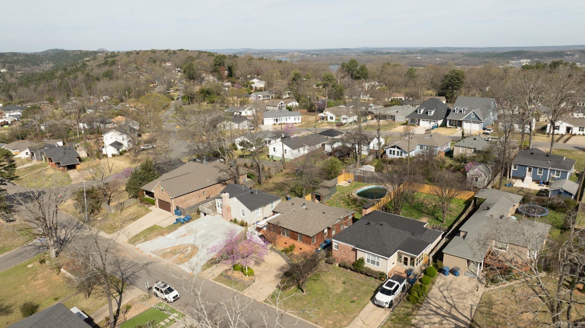 CAMMACK WOODS - Residential