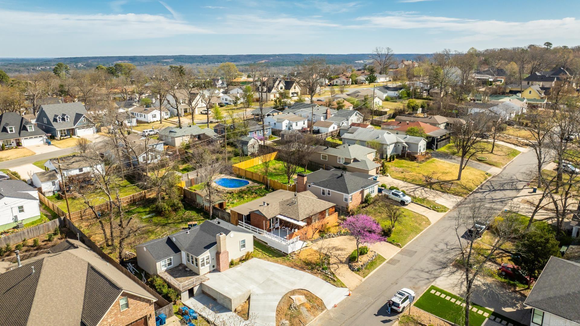 CAMMACK WOODS - Residential